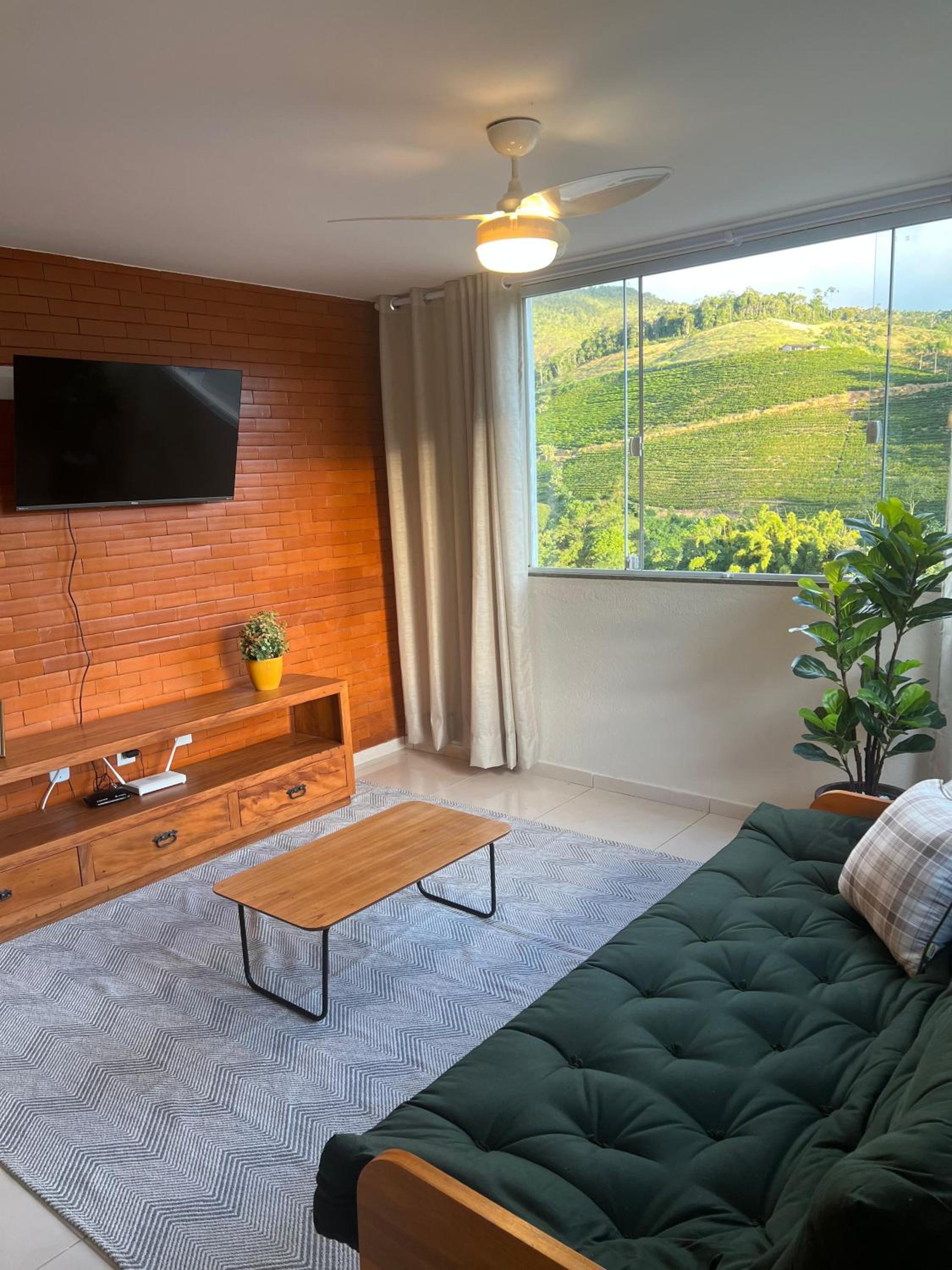 Apartamento novinho e aconchegante em Santa Teresa-ES, próximo da rua de lazer e parque de exposições