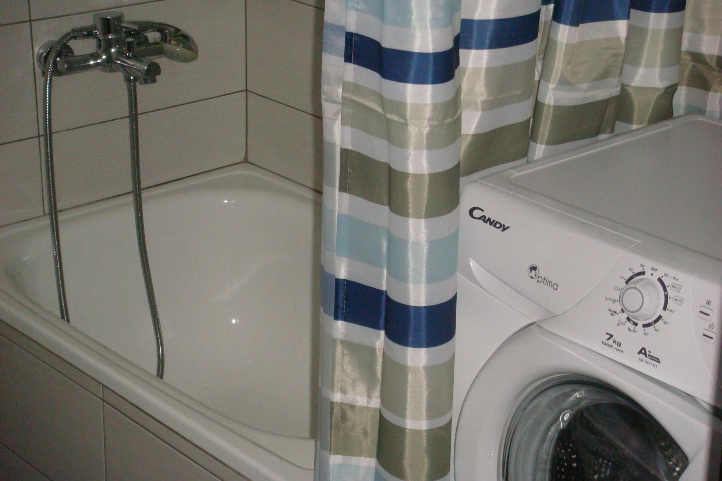 Photo 42
