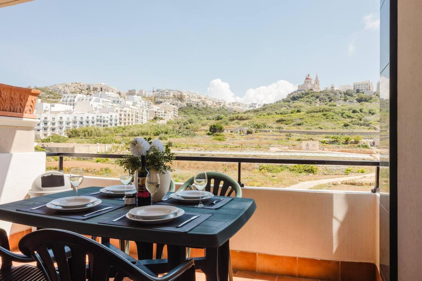 Ghadira Bay 3BED right next to beach! by Homely