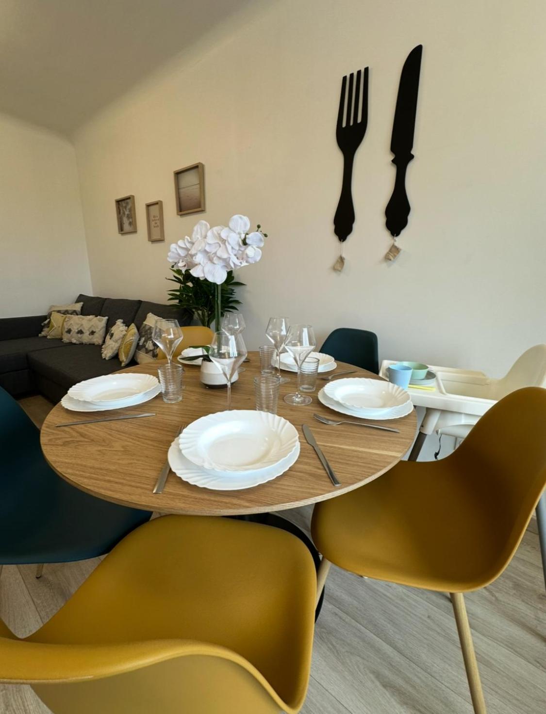 PARIS-MONTROUGE Magnifique Appartement 2 pièce de 36m2 - très cosy pour 1 à 5 personnes refait à neuf - ENTIRE APARTMENT LUXURIOUS AND WARM - Montrouge Par