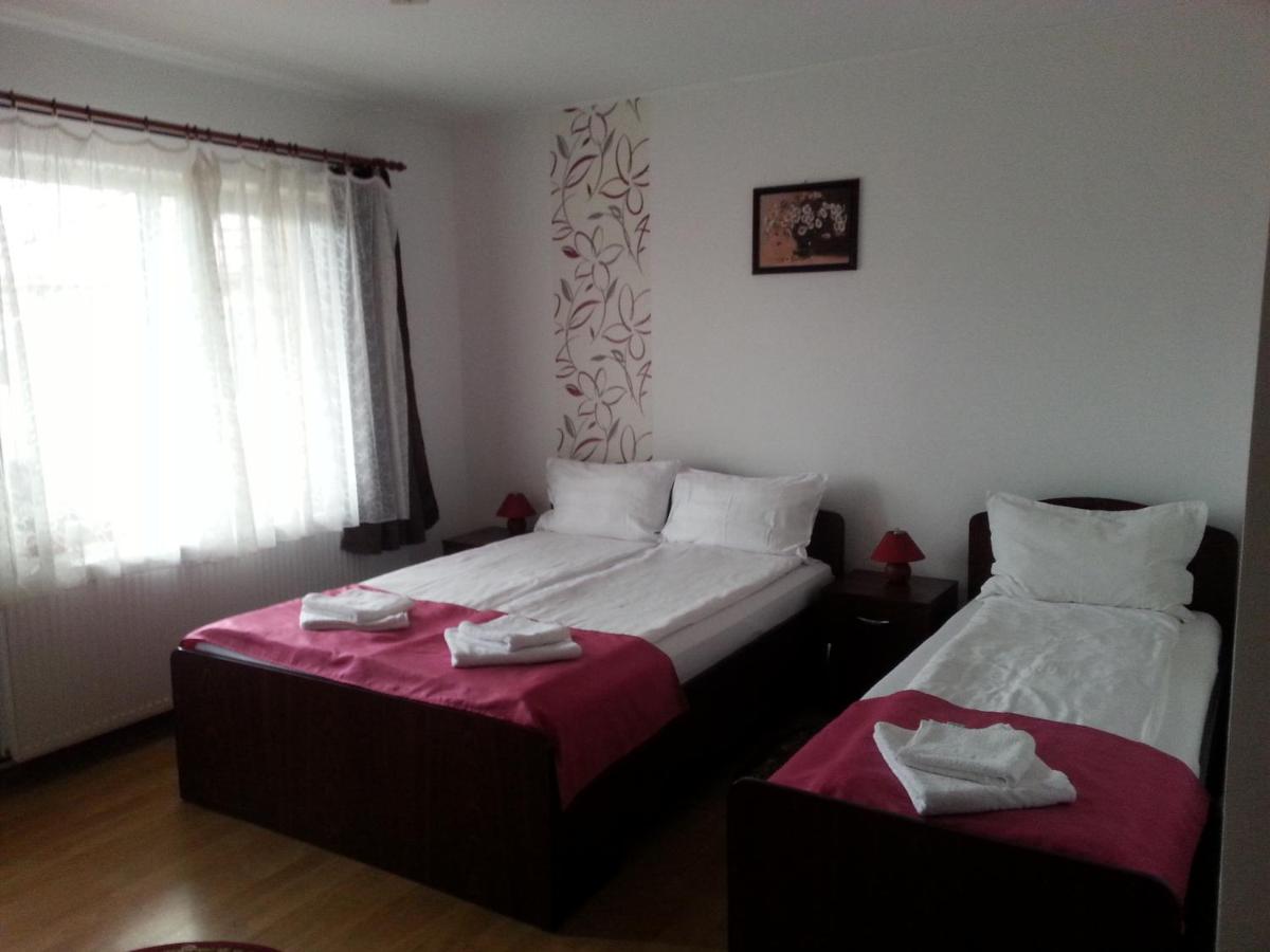 Photo 36