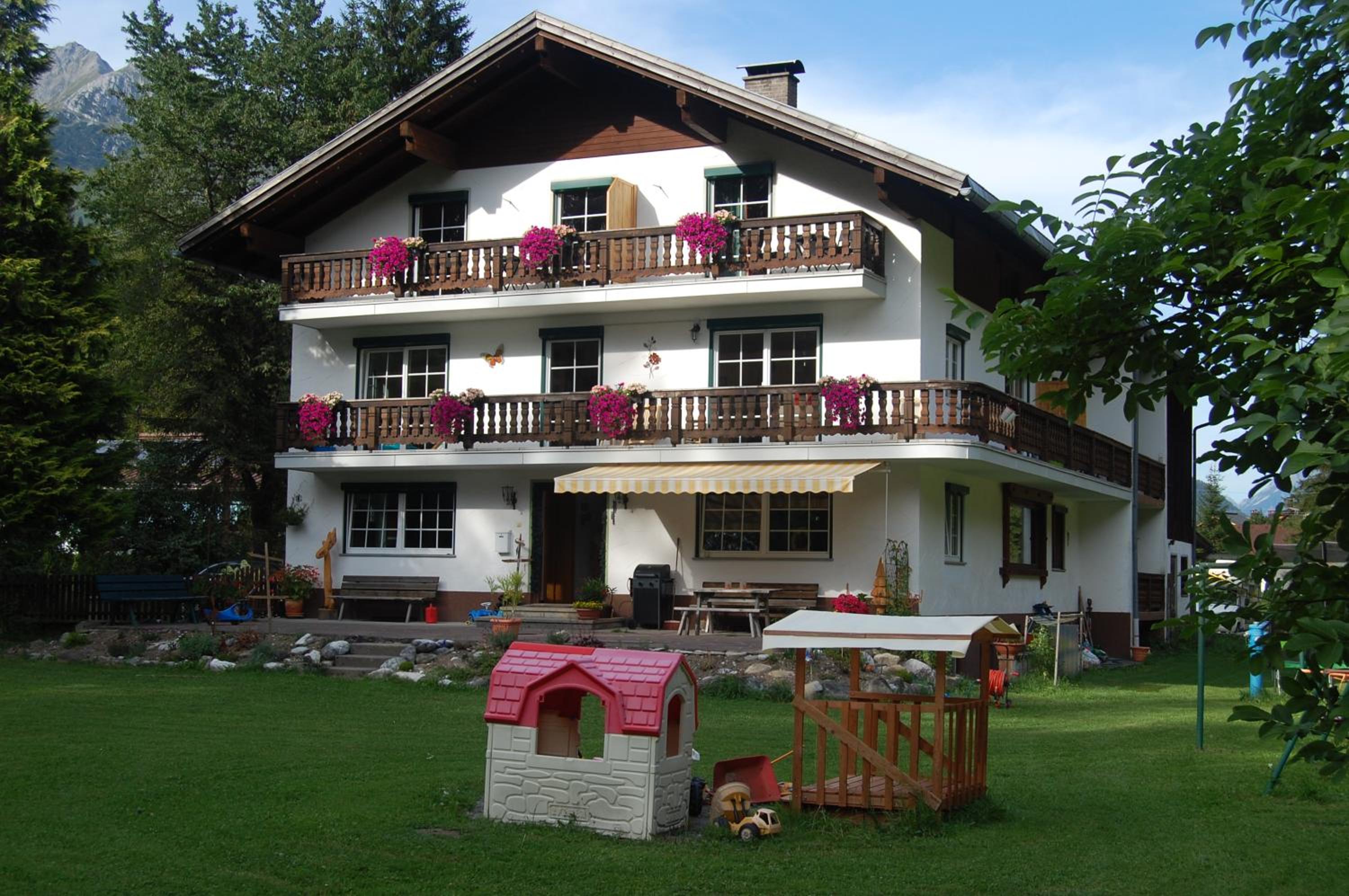 Photo 25