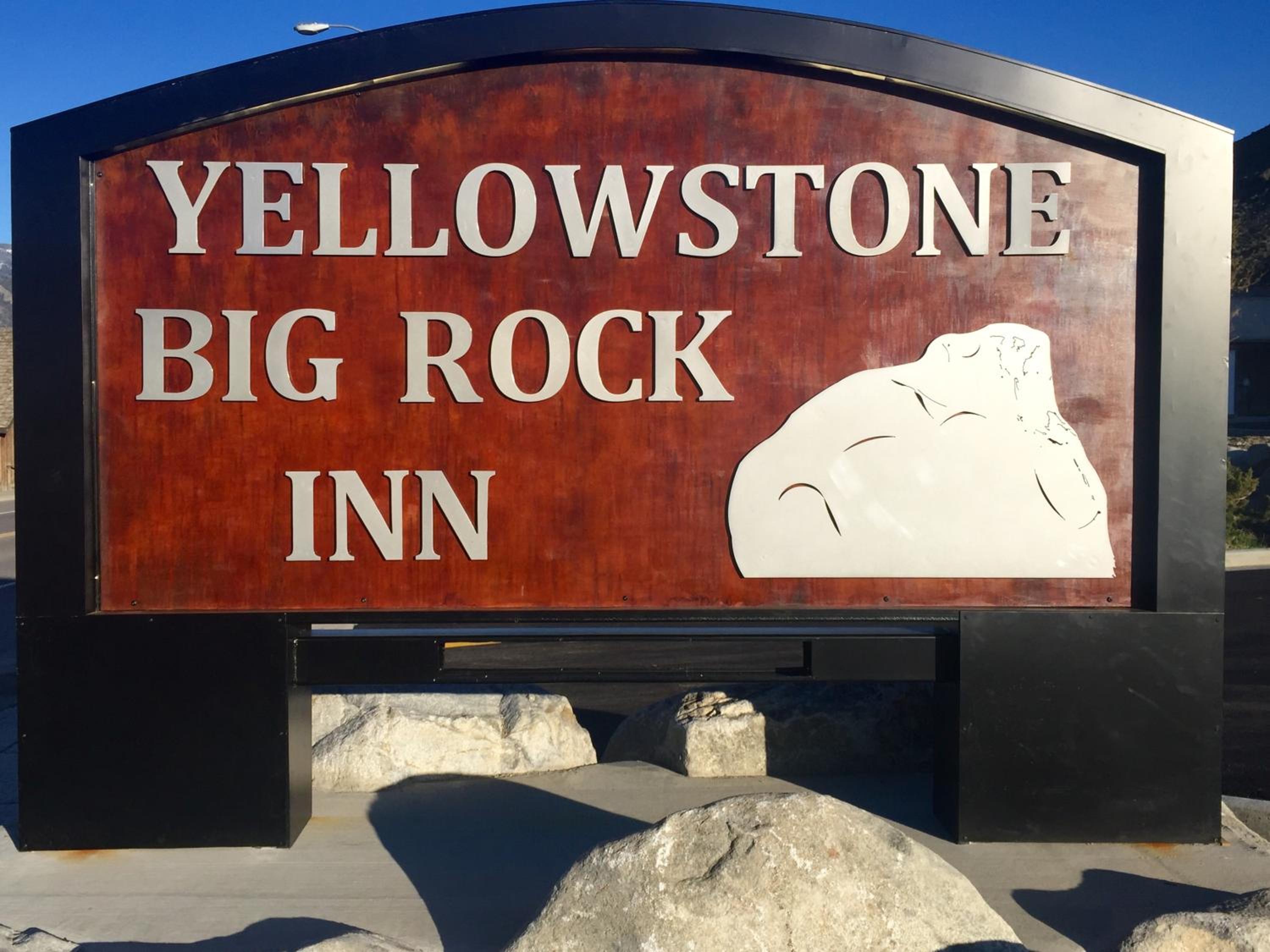 Yellowstone Big Rock Inn