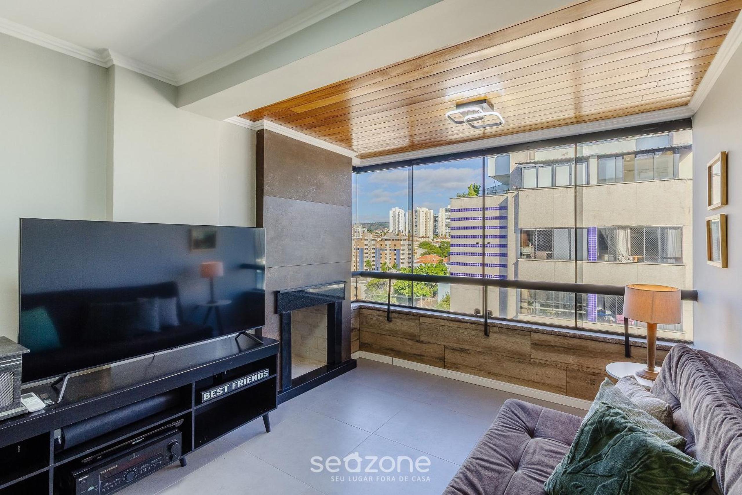 Complete stay just minutes from parks and restaurants - PMN