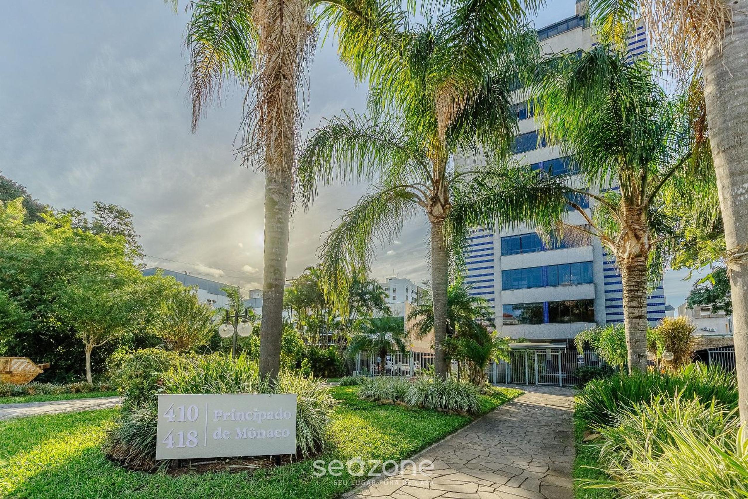 Complete stay just minutes from parks and restaurants - PMN