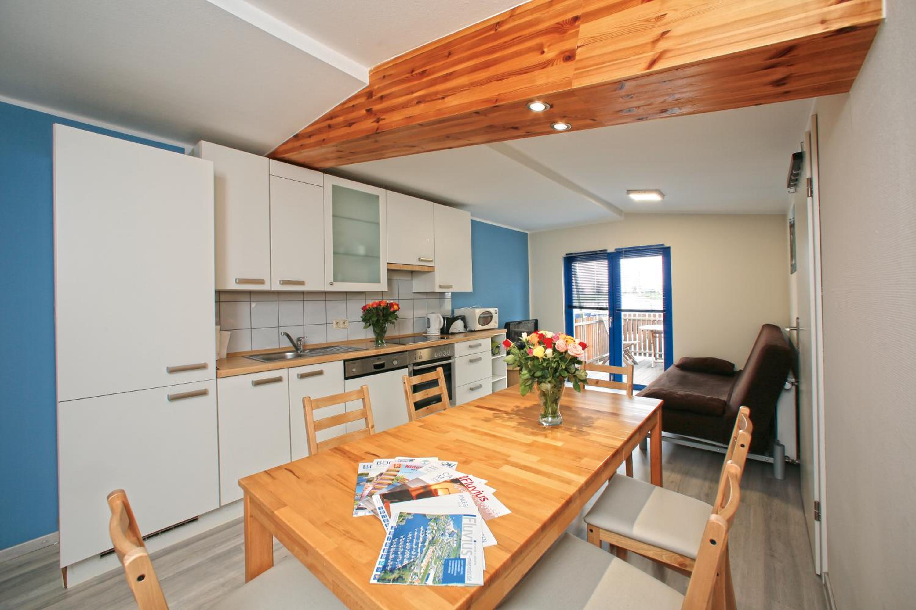 Budget Apartments at Niderviller Marina by Kuhnle-Tours