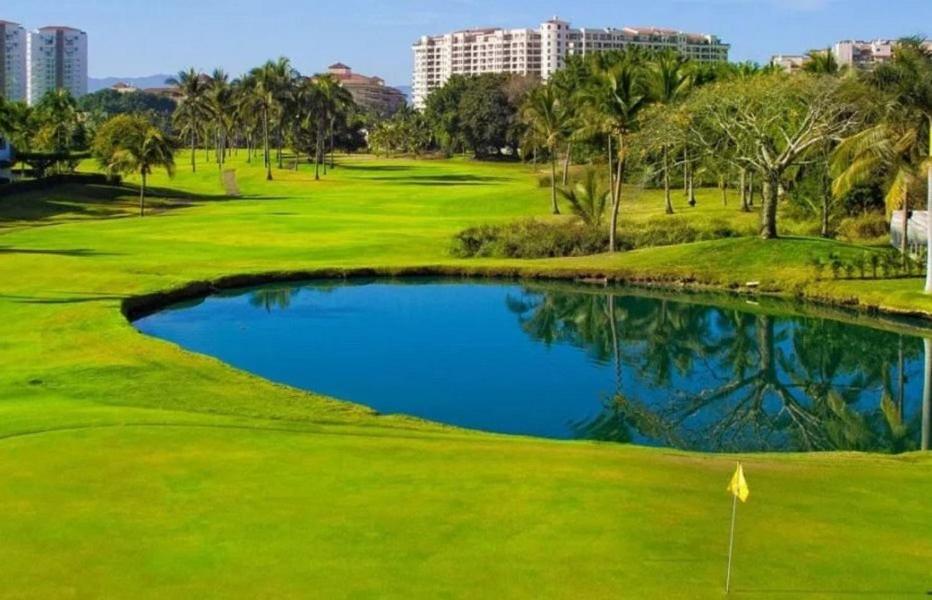 Marina Vallarta Golf and Pool