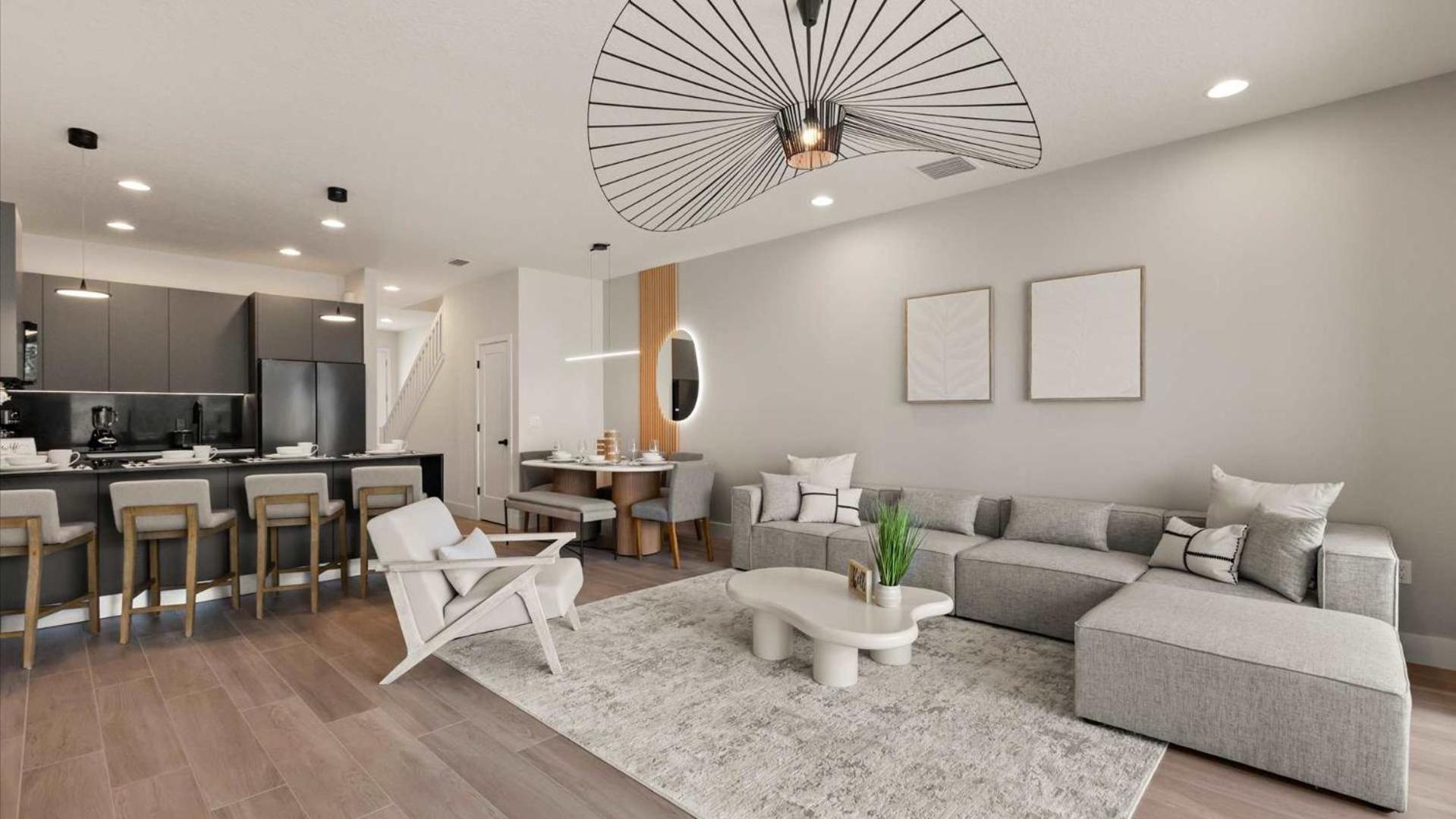 Upstay-Luxury 3BR Home w Private Pool & Games Room