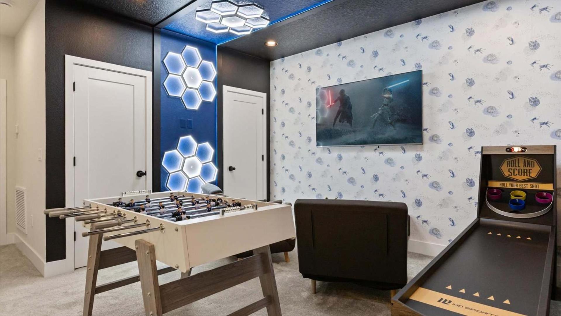 Upstay-Luxury 3BR Home w Private Pool & Games Room