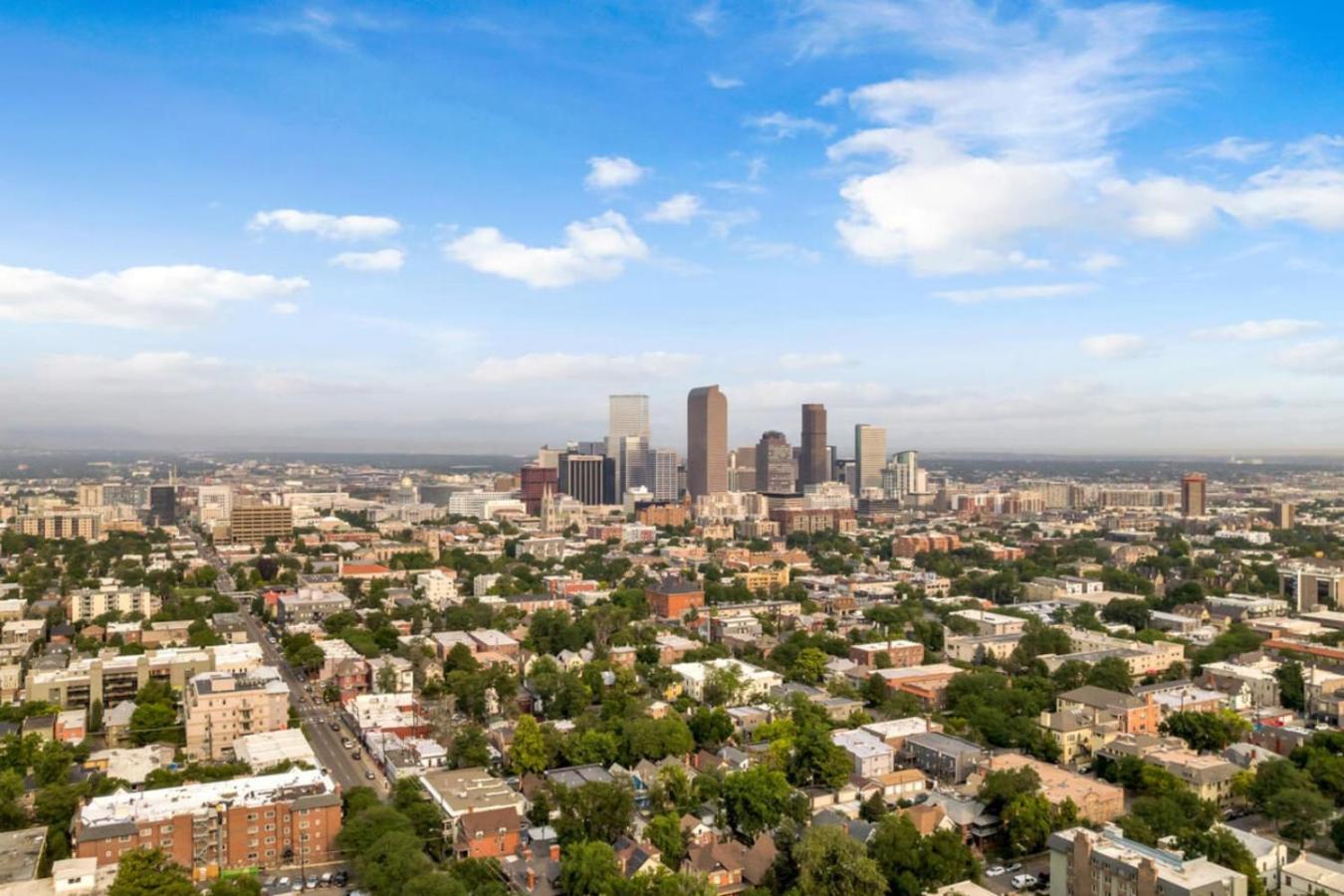 Historic Cap Hill Gem Prime Location Walkable