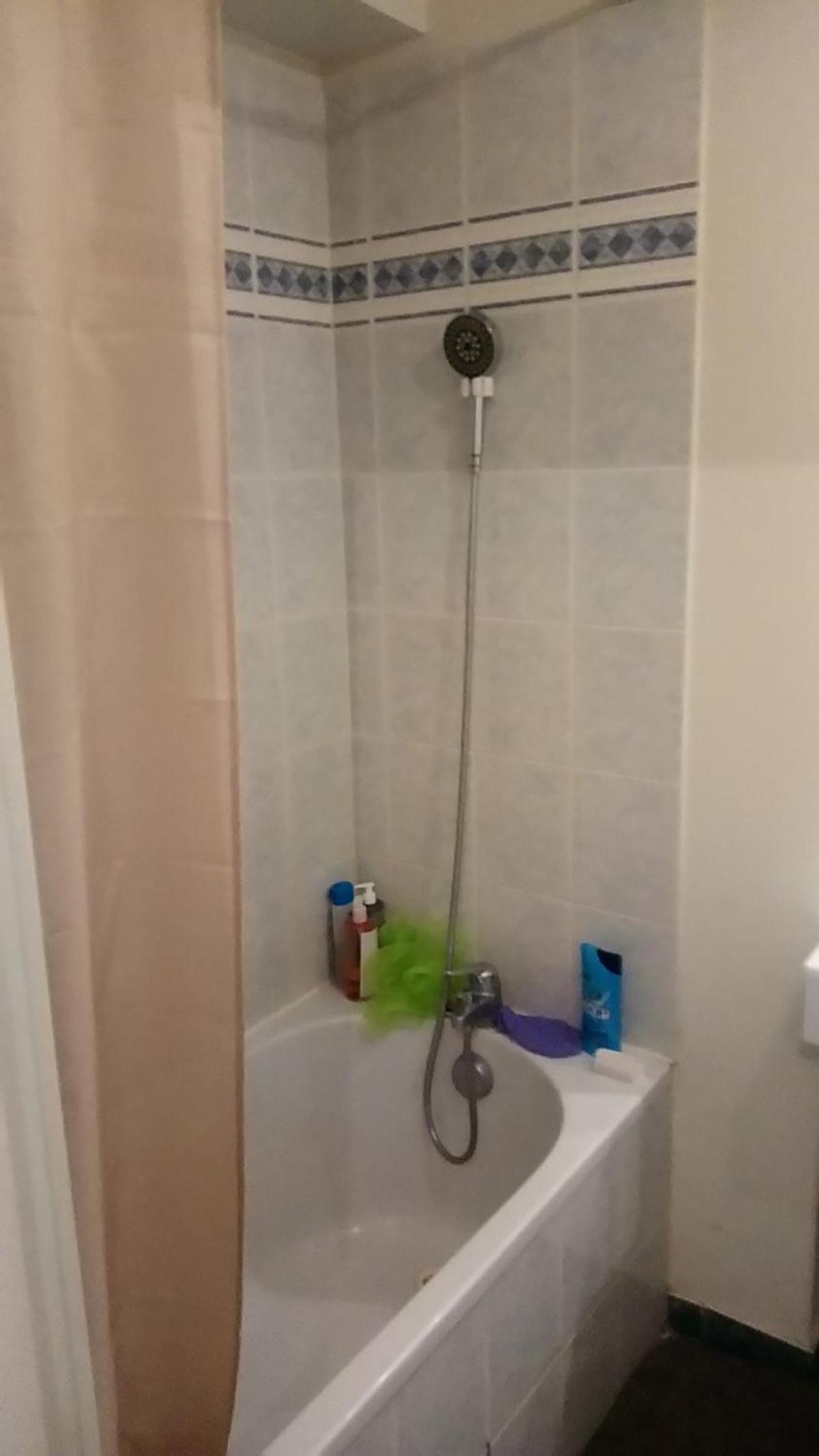 Air-conditioned 2 bedroom duplex apartment 5 people