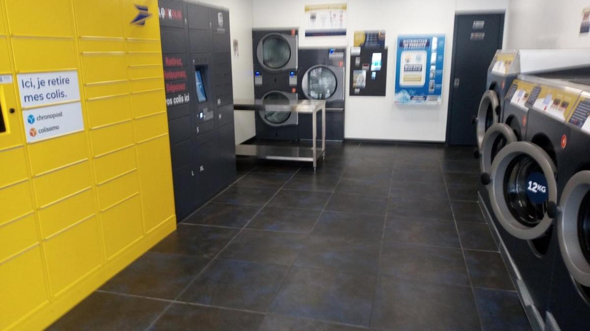 Air-conditioned 2 bedroom duplex apartment 5 people