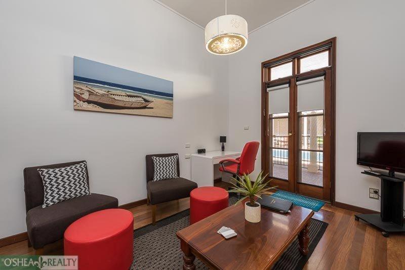Fairway Manor Accommodation