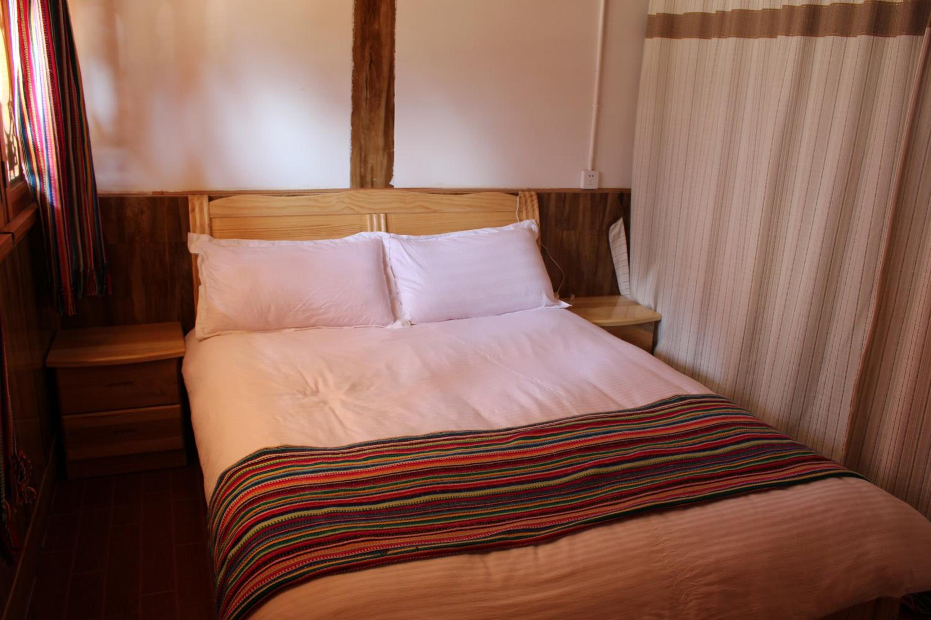 TIBET Guest house 虎跳峡卓玛客栈