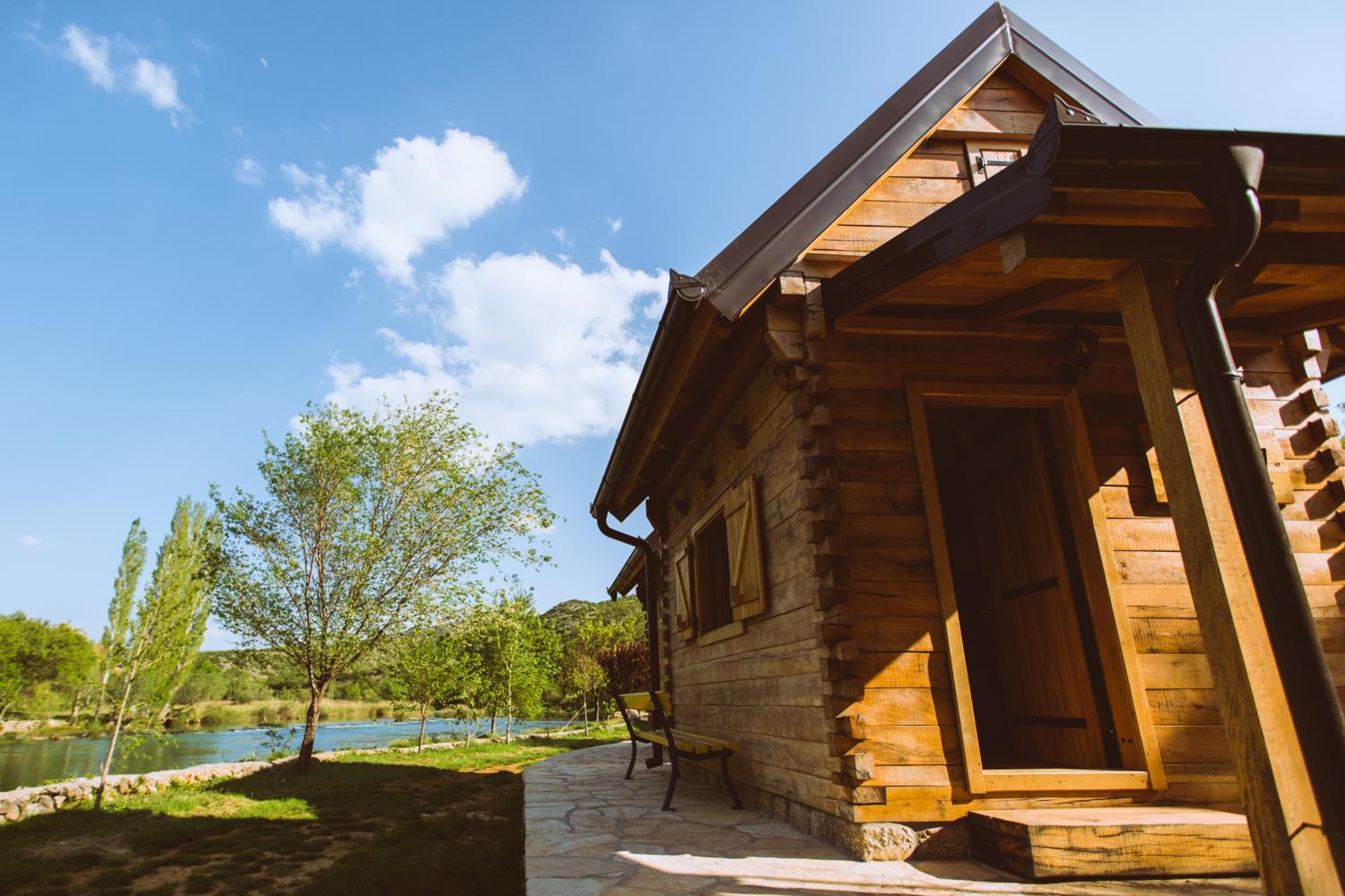 River huts Zrmanja view 5