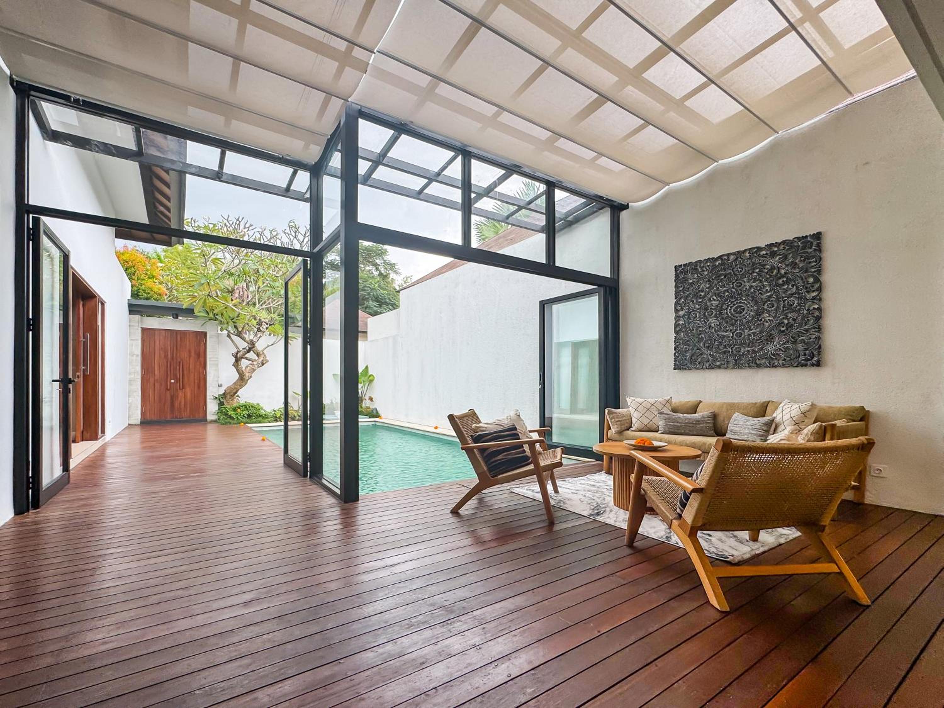 Silk Umalas by Nagisa Bali