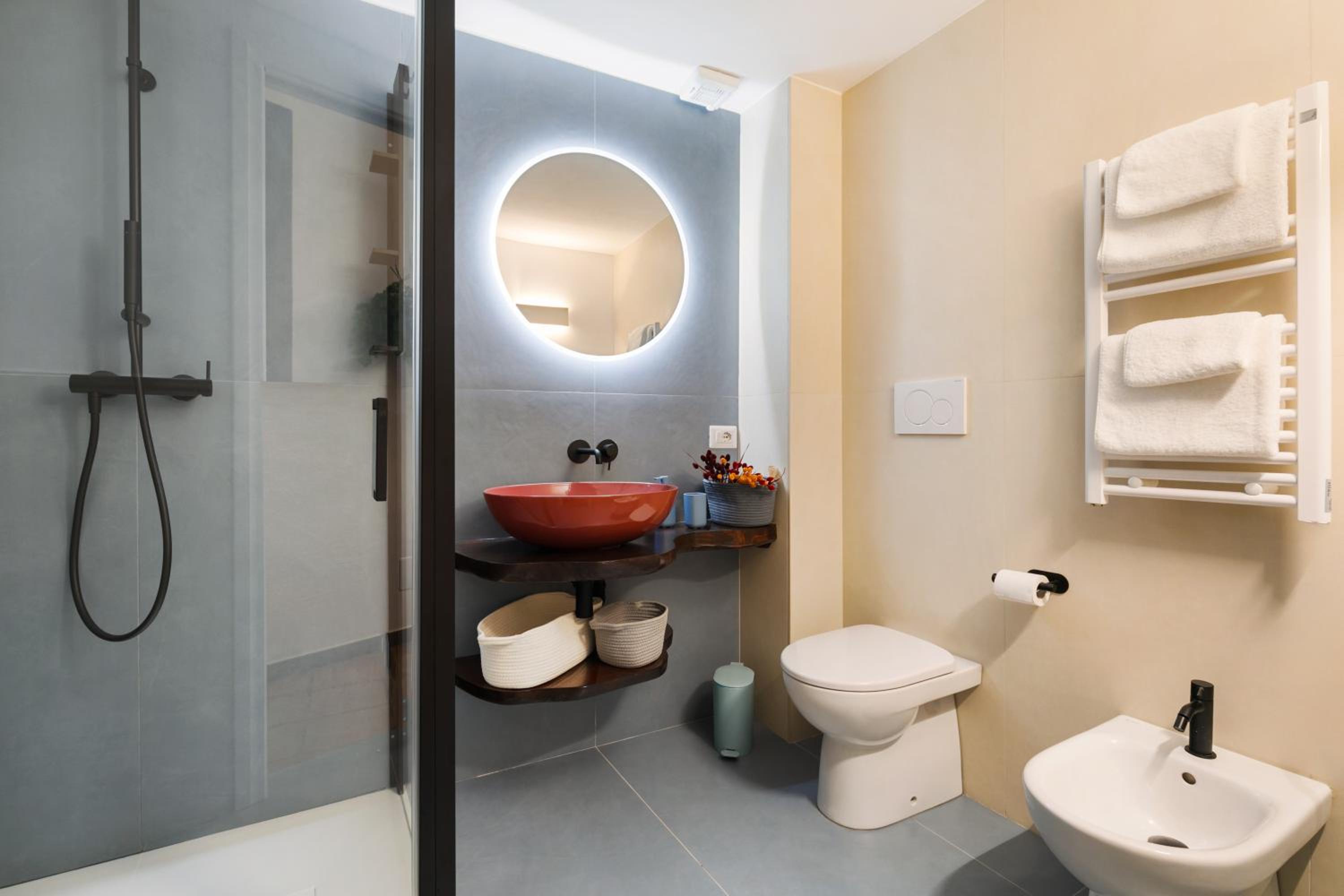 Elegant Apartment Minelli Navona by GHOR
