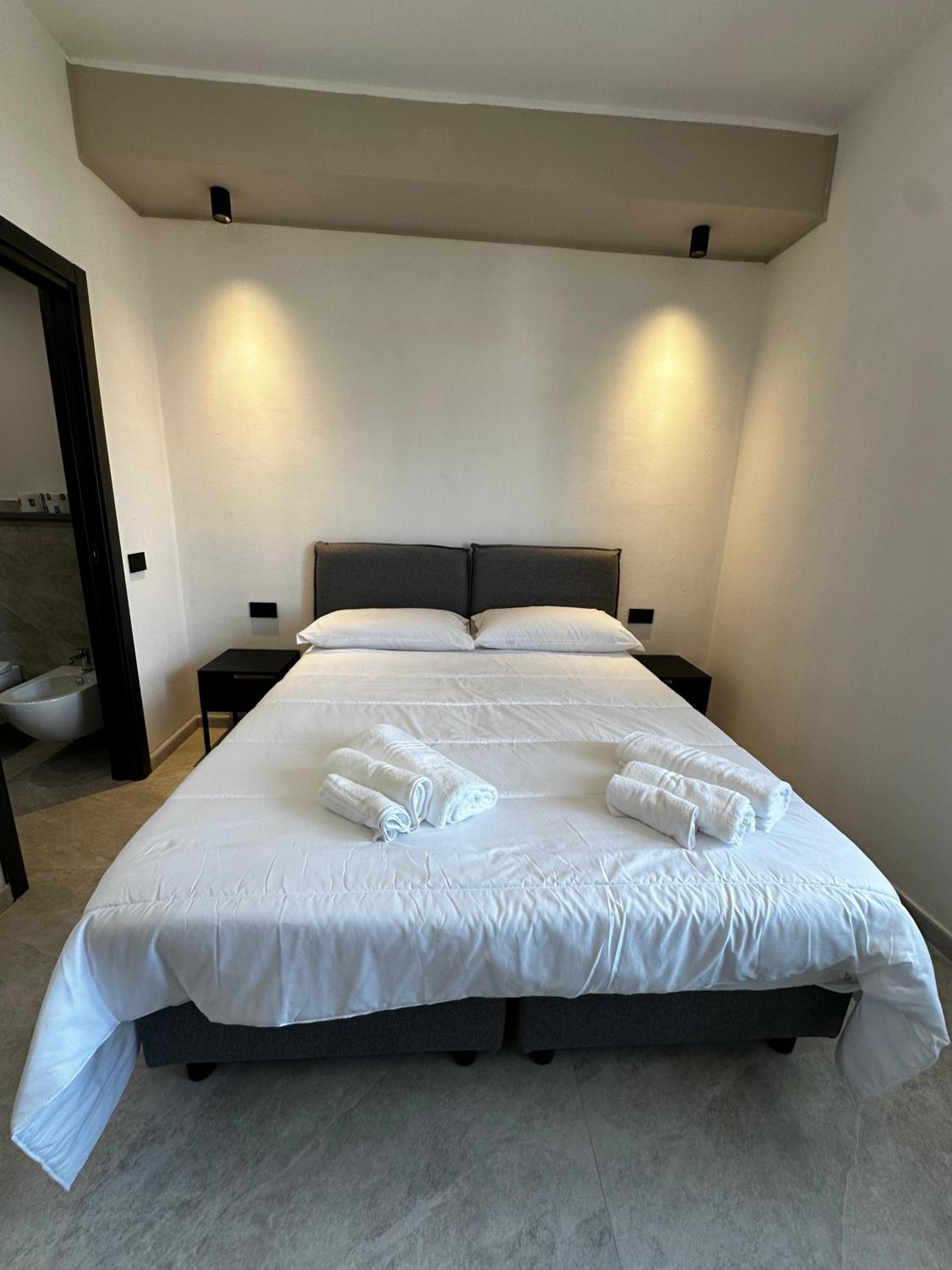 Umberto 28 Guest House