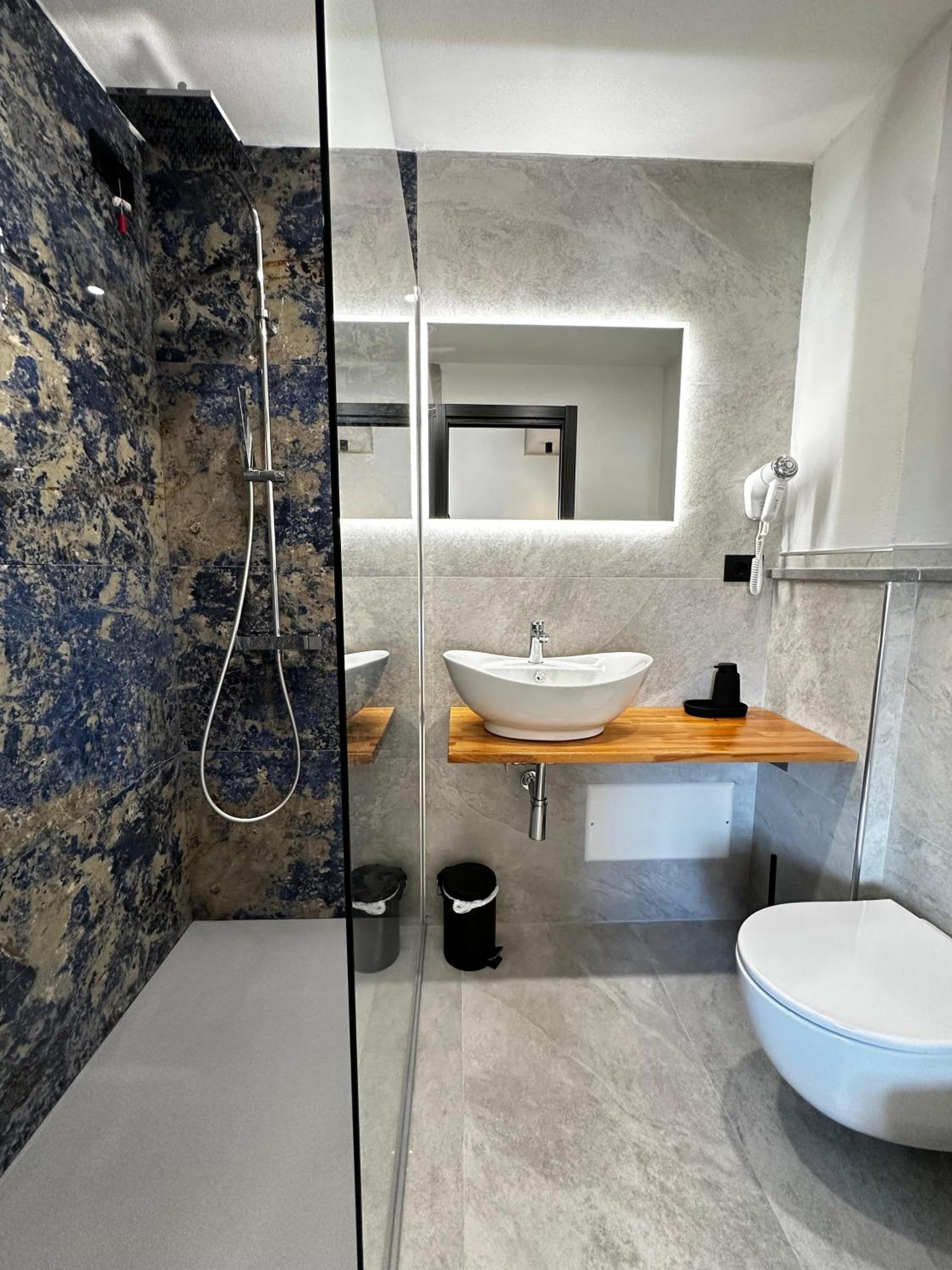 Umberto 28 Guest House