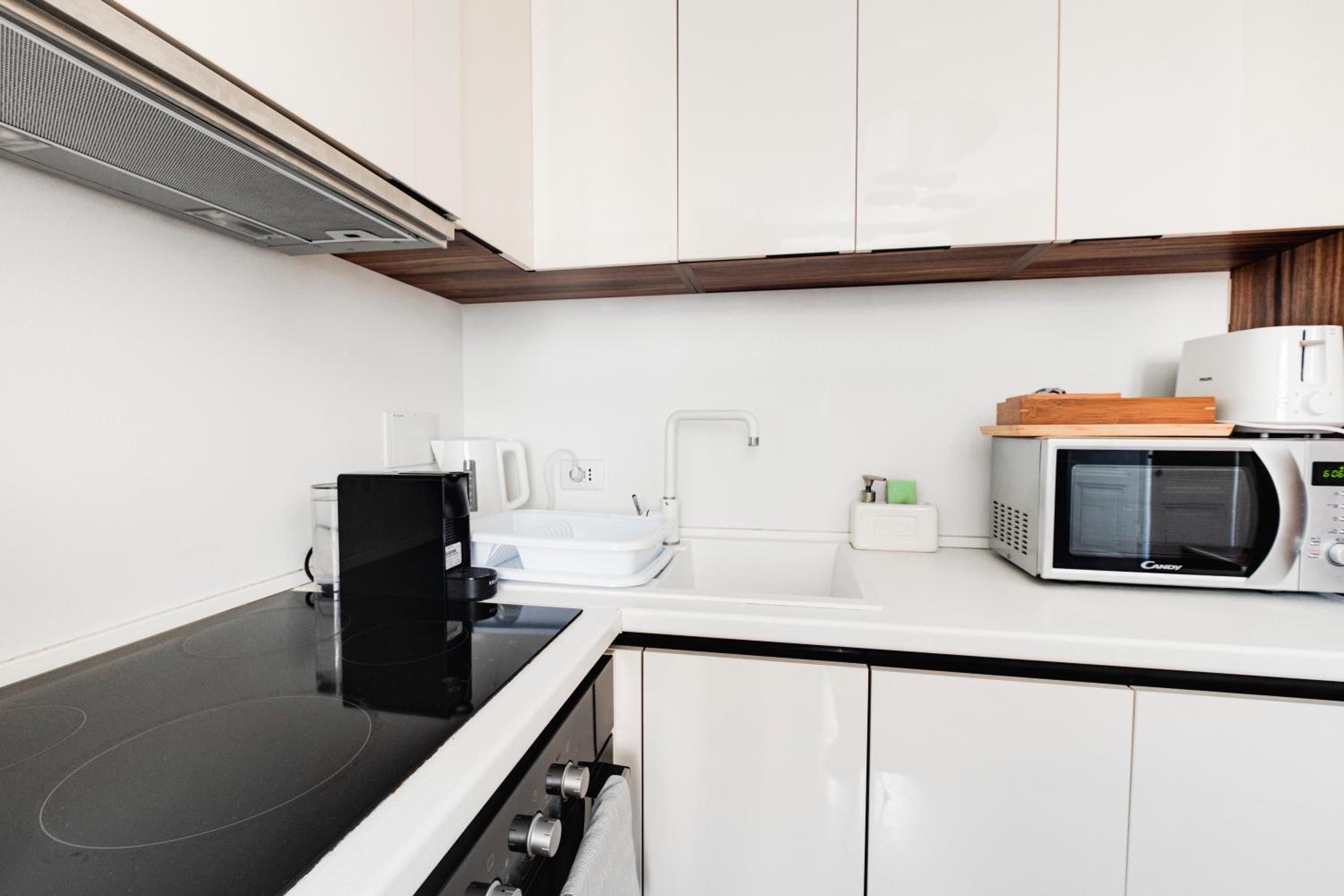 Stylish 1BR, 2BATH Apartment Castel Sant'Angelo 6A