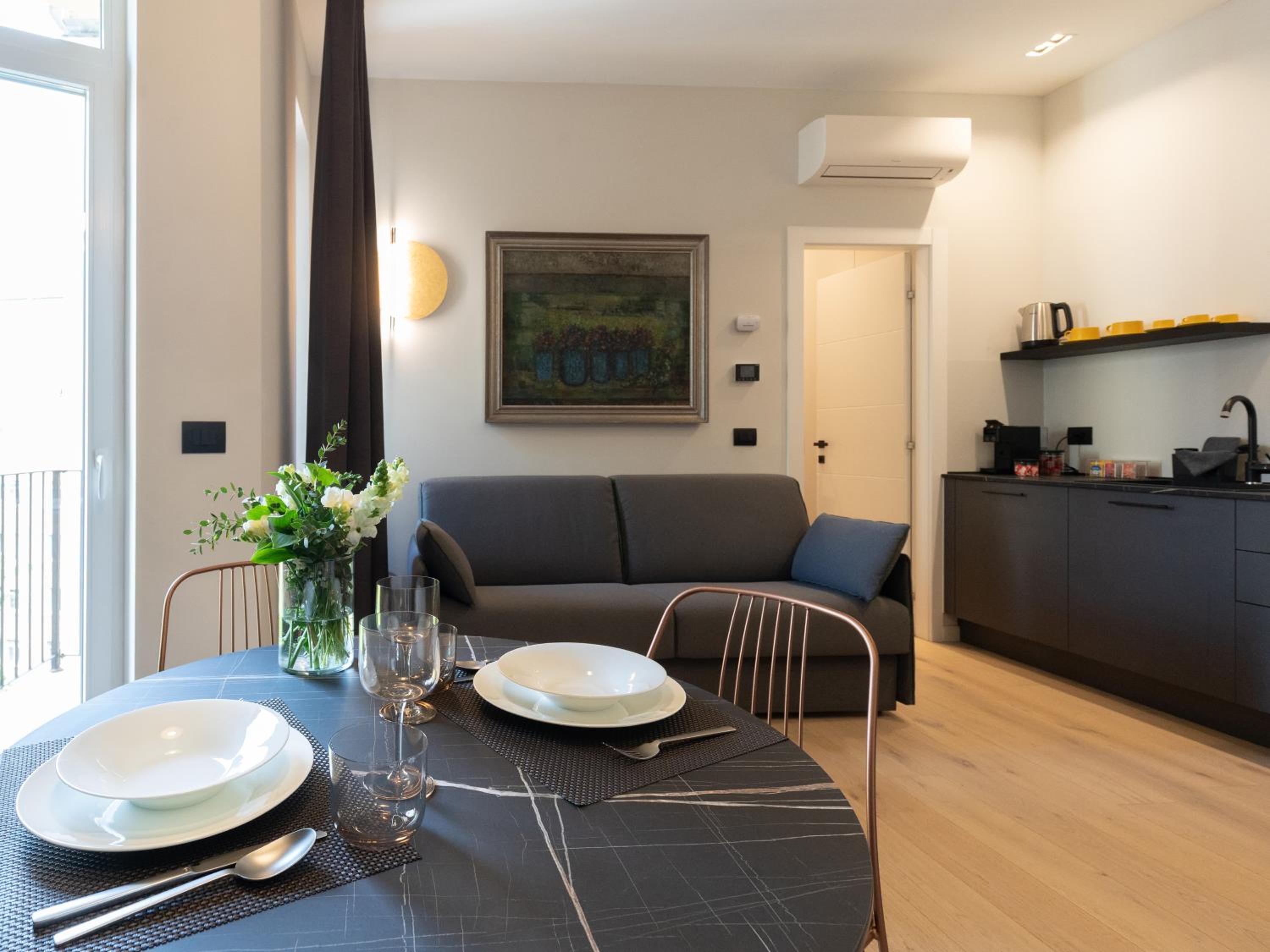 Ca'Milla Luxury Apartments Cicerone