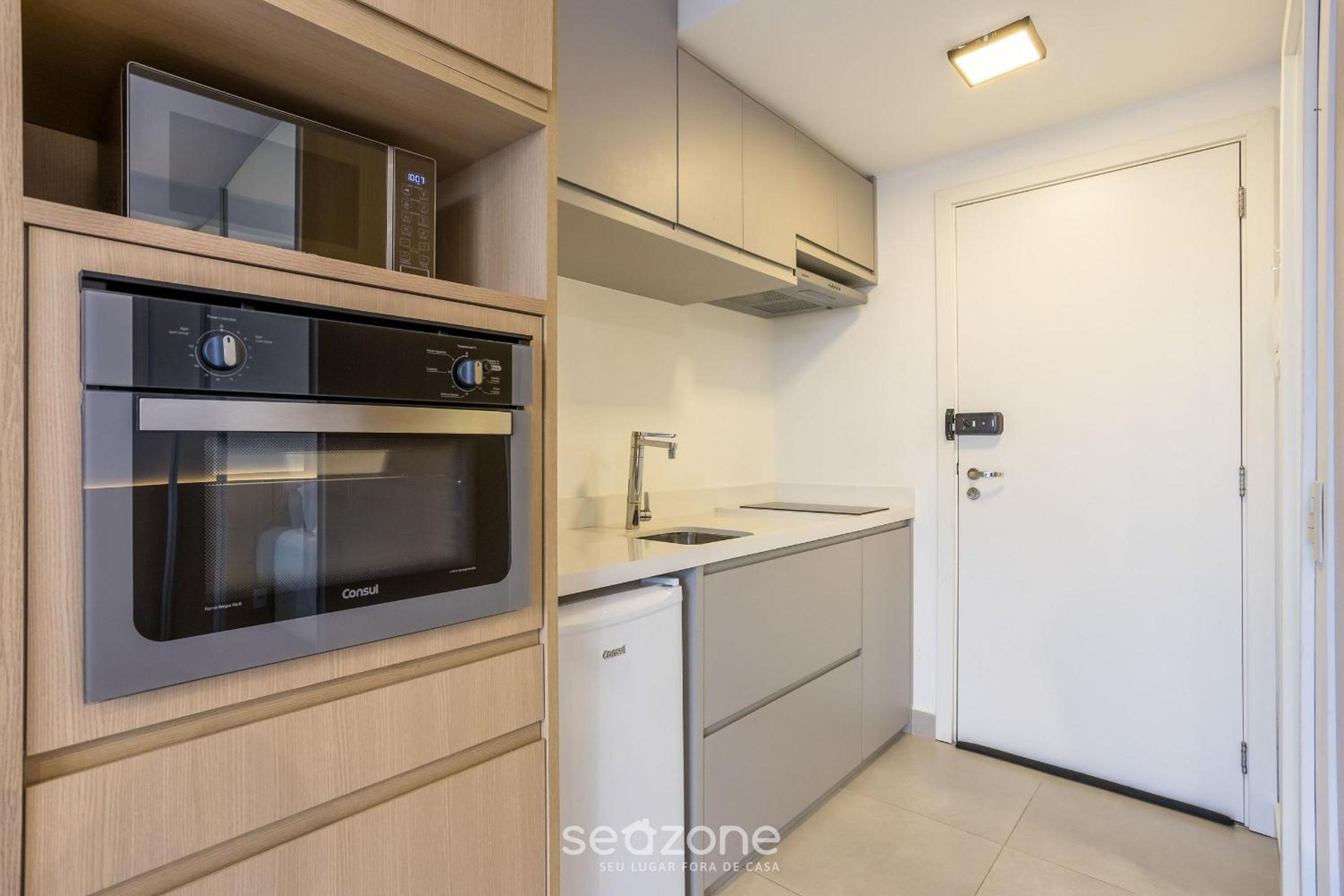 Modern Studio 450m from the Subway – ISM0806