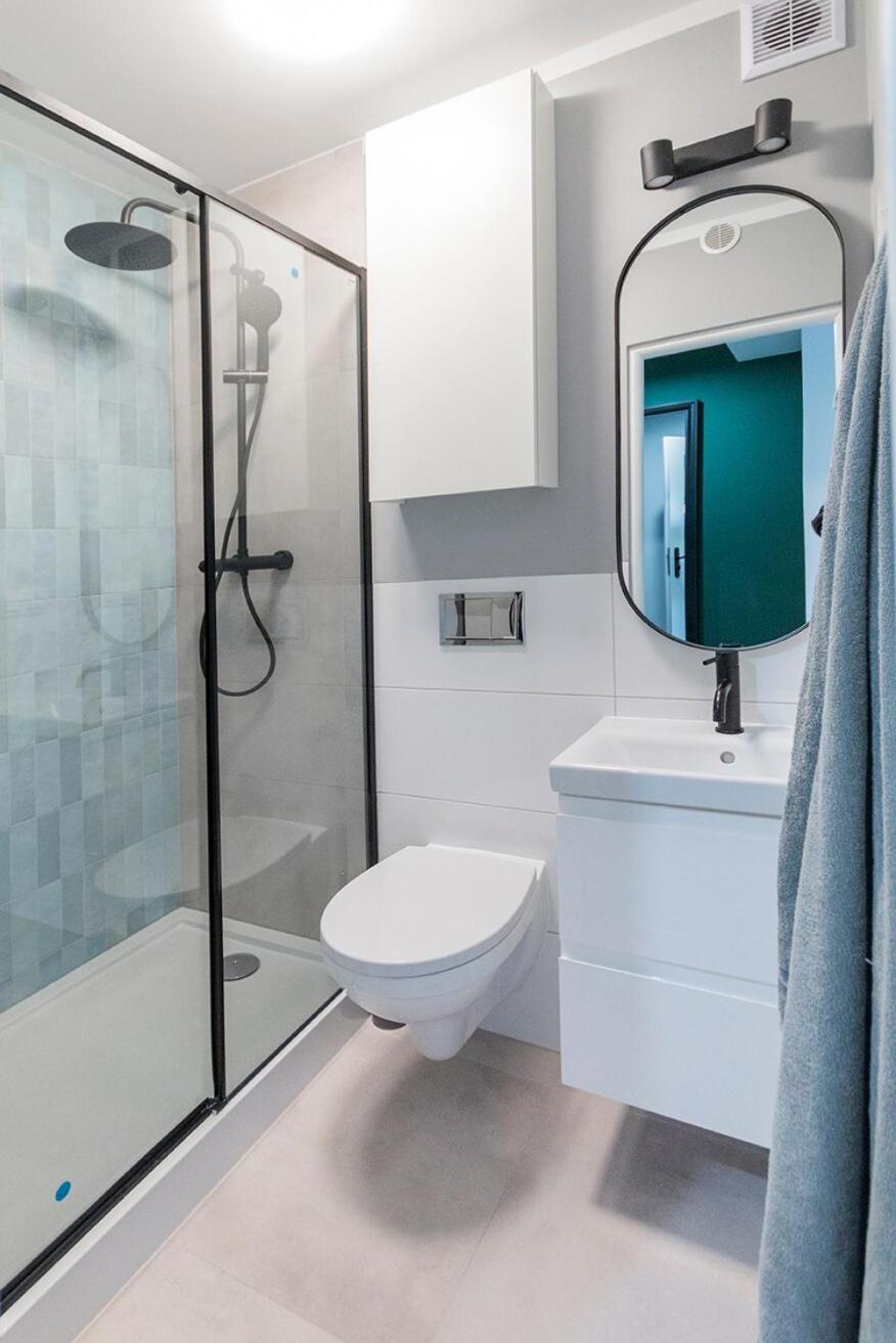 Urban Chic & Great Location & Modern Studio Apartment - #O5