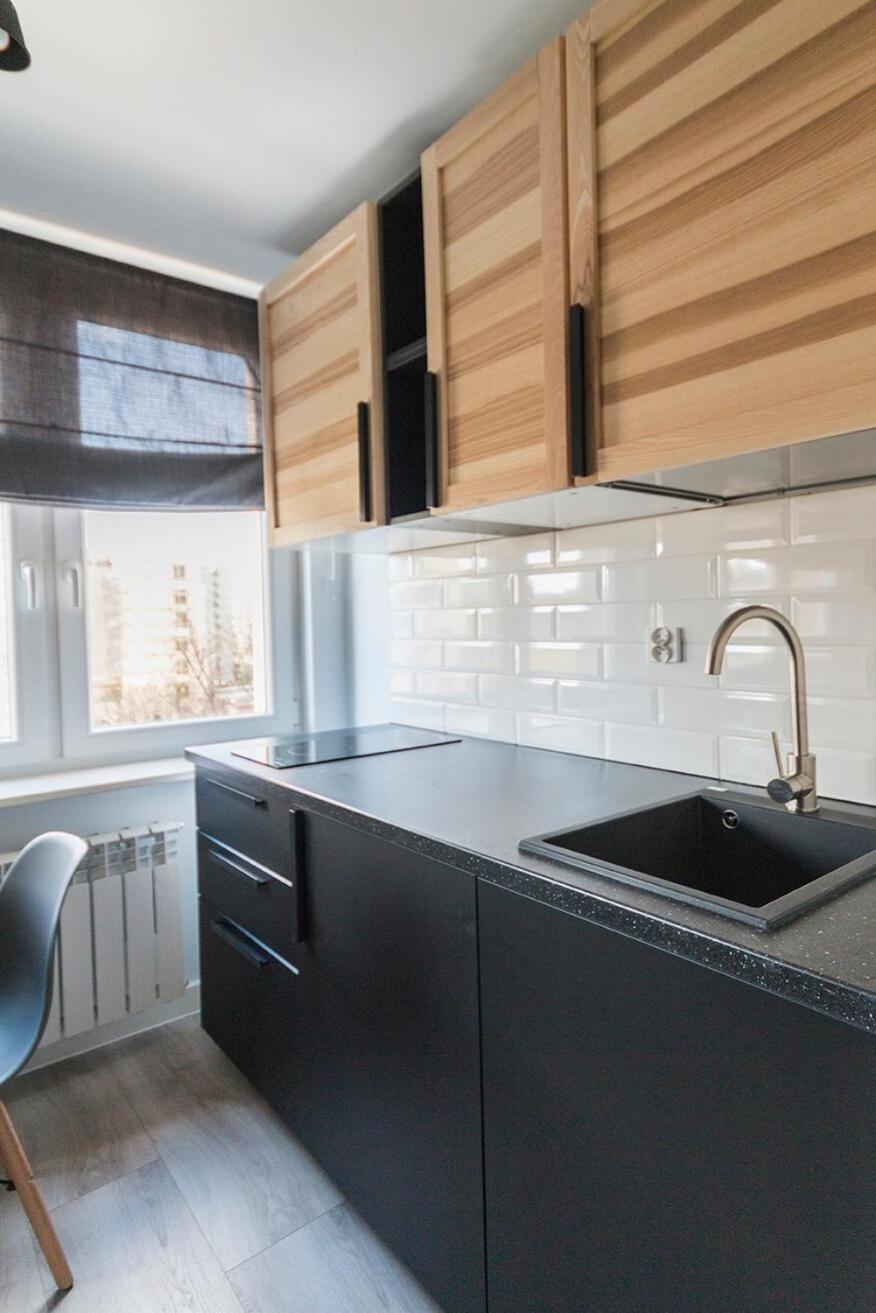 Urban Chic & Great Location & Modern Studio Apartment - #O4
