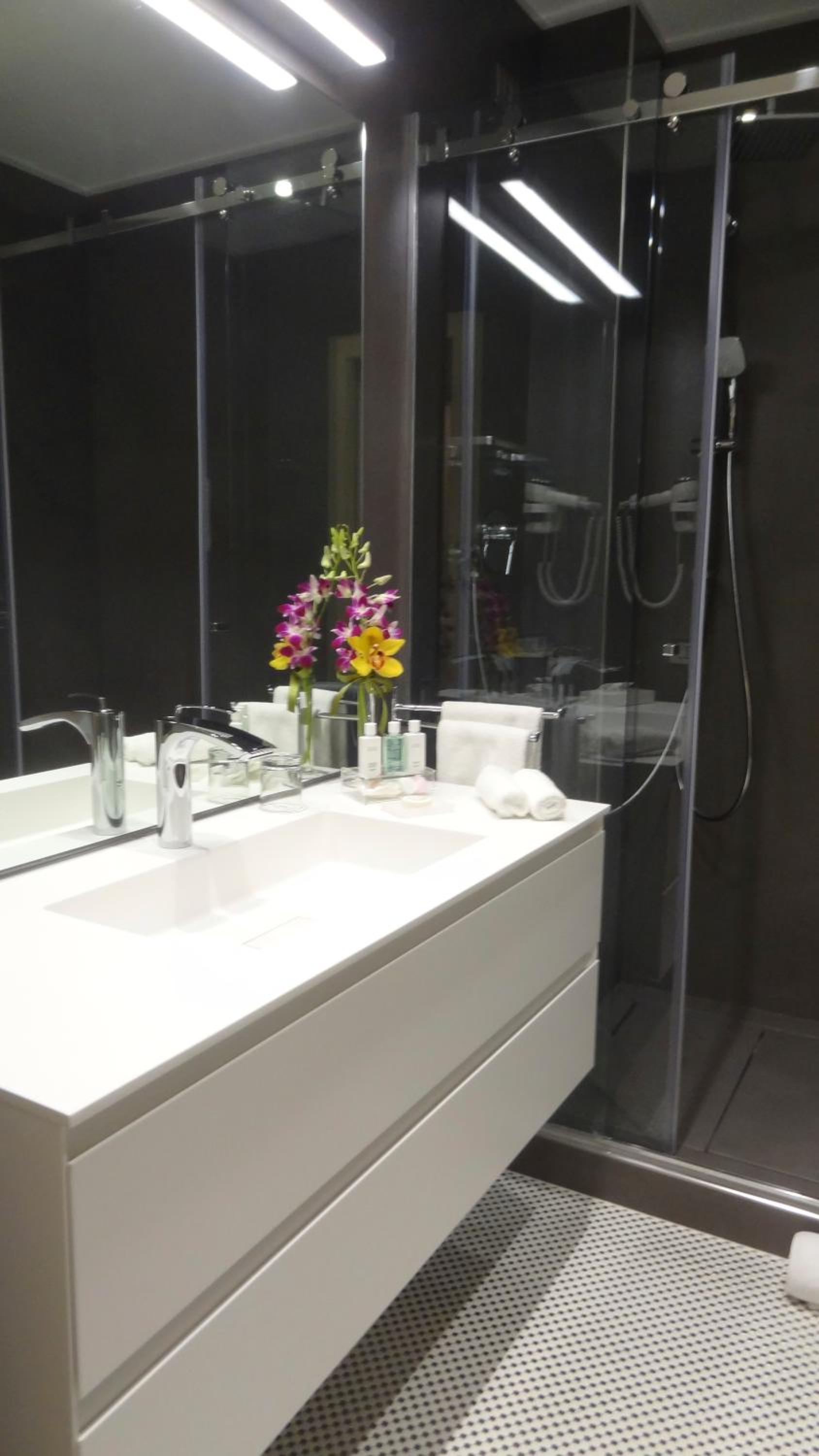 Augustana House and Suites