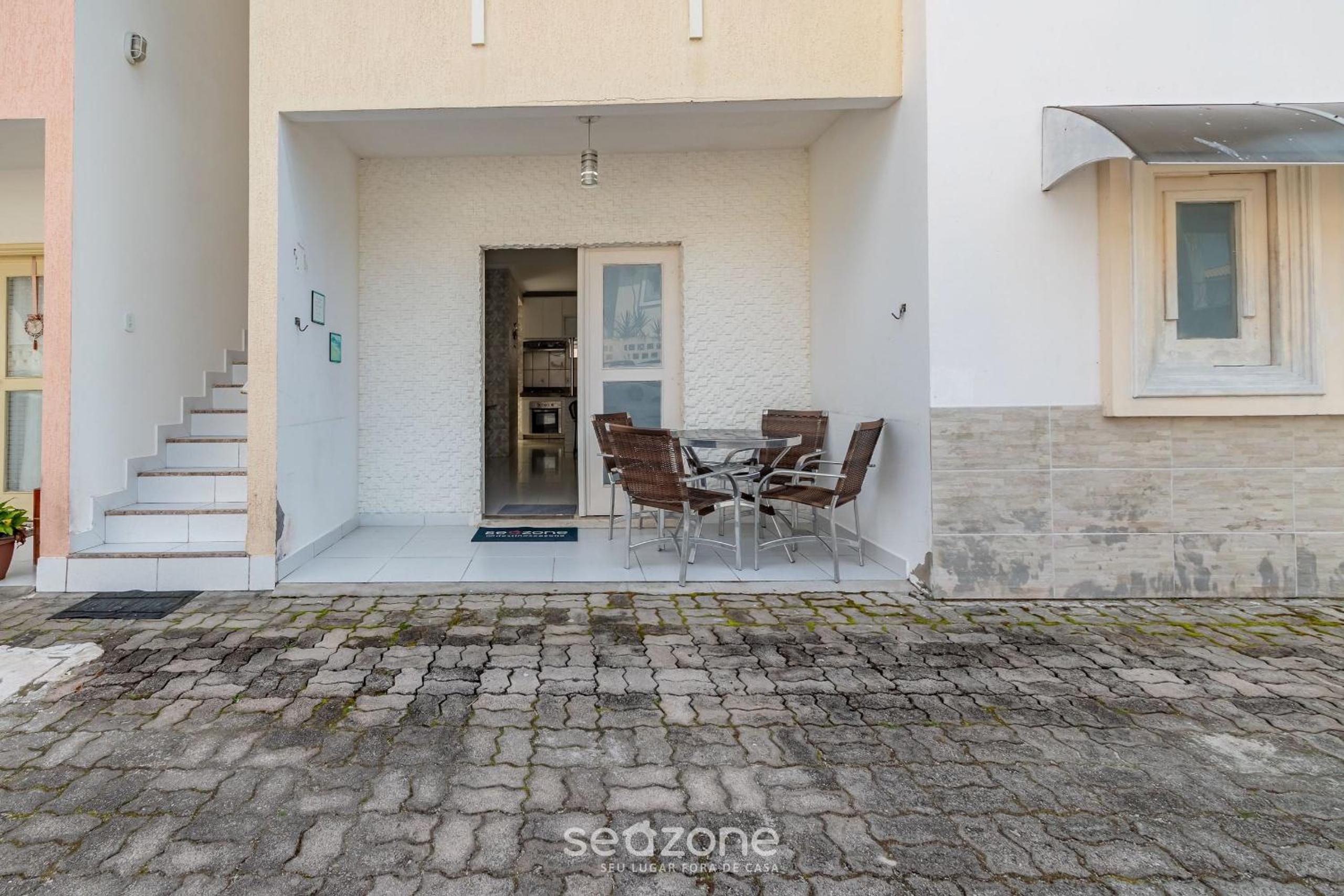 House with pool and barbecue Porto S. - BA FLO001