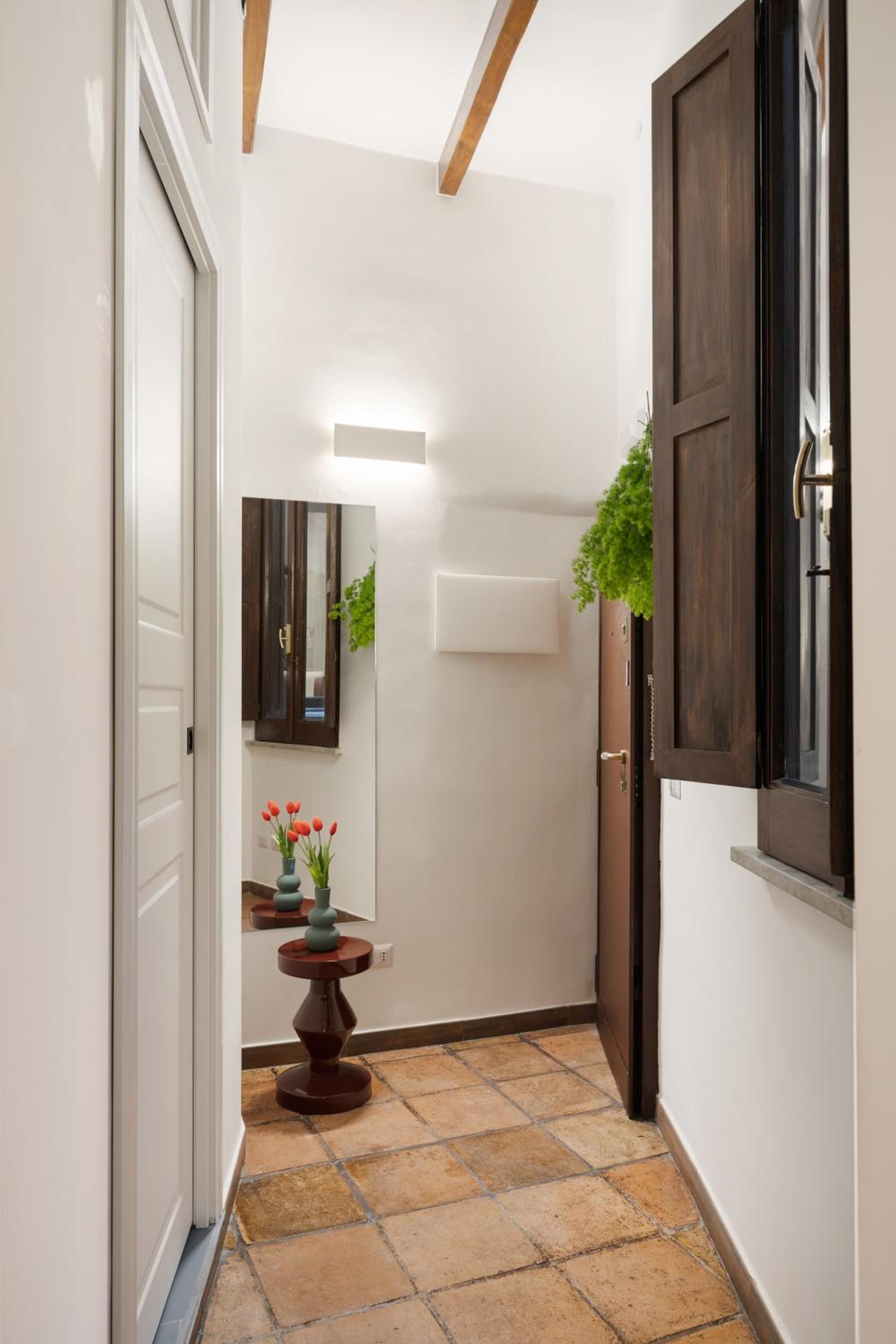 Elegant Apartment Minelli Navona by GHOR