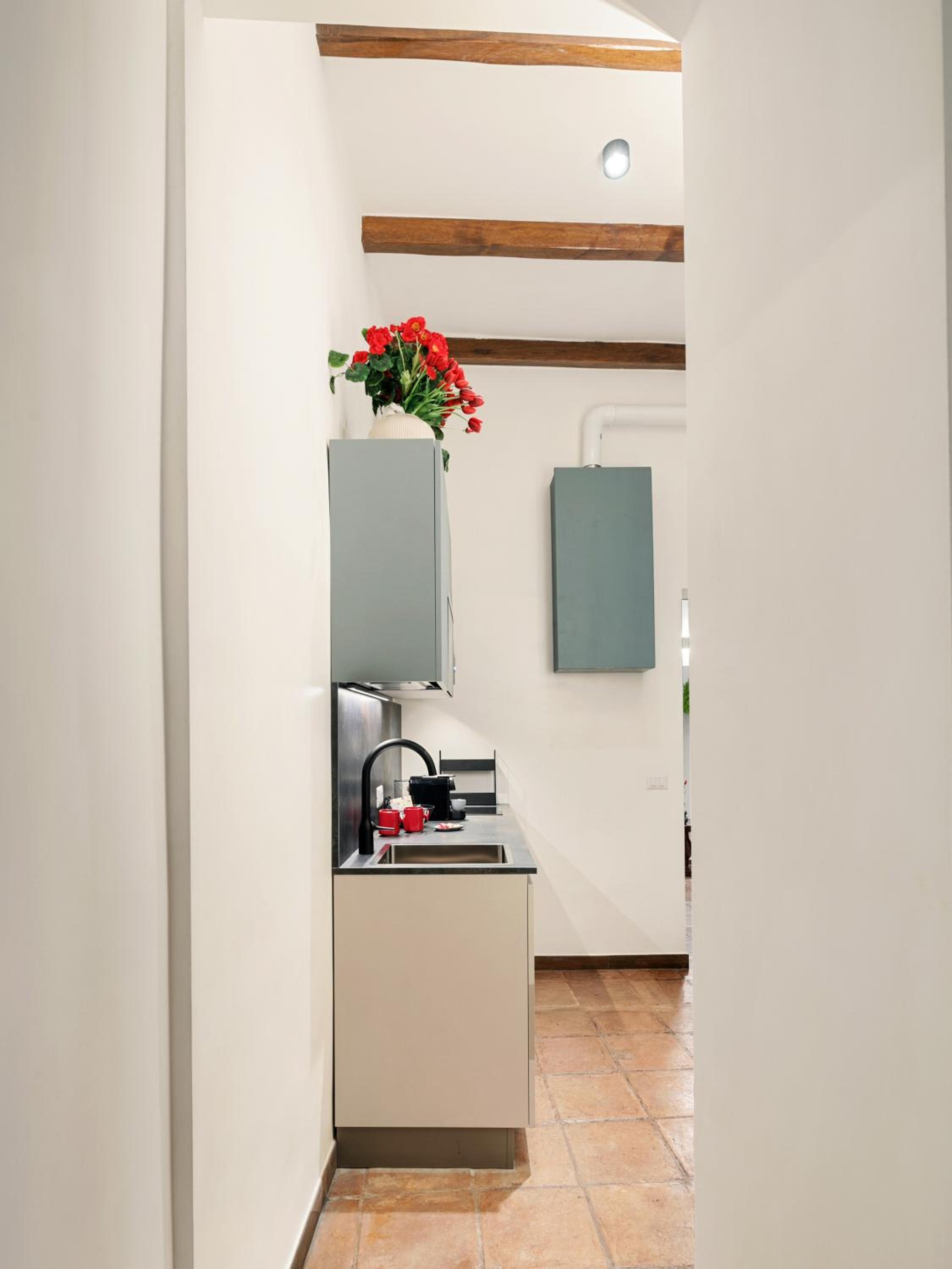 Elegant Apartment Minelli Navona by GHOR