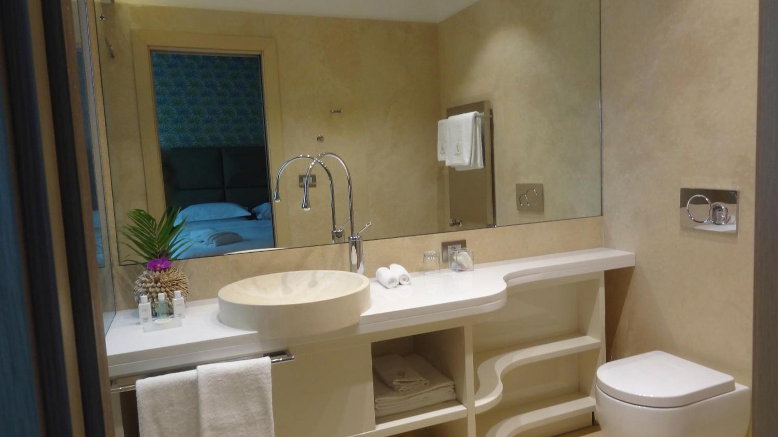 Augustana House and Suites