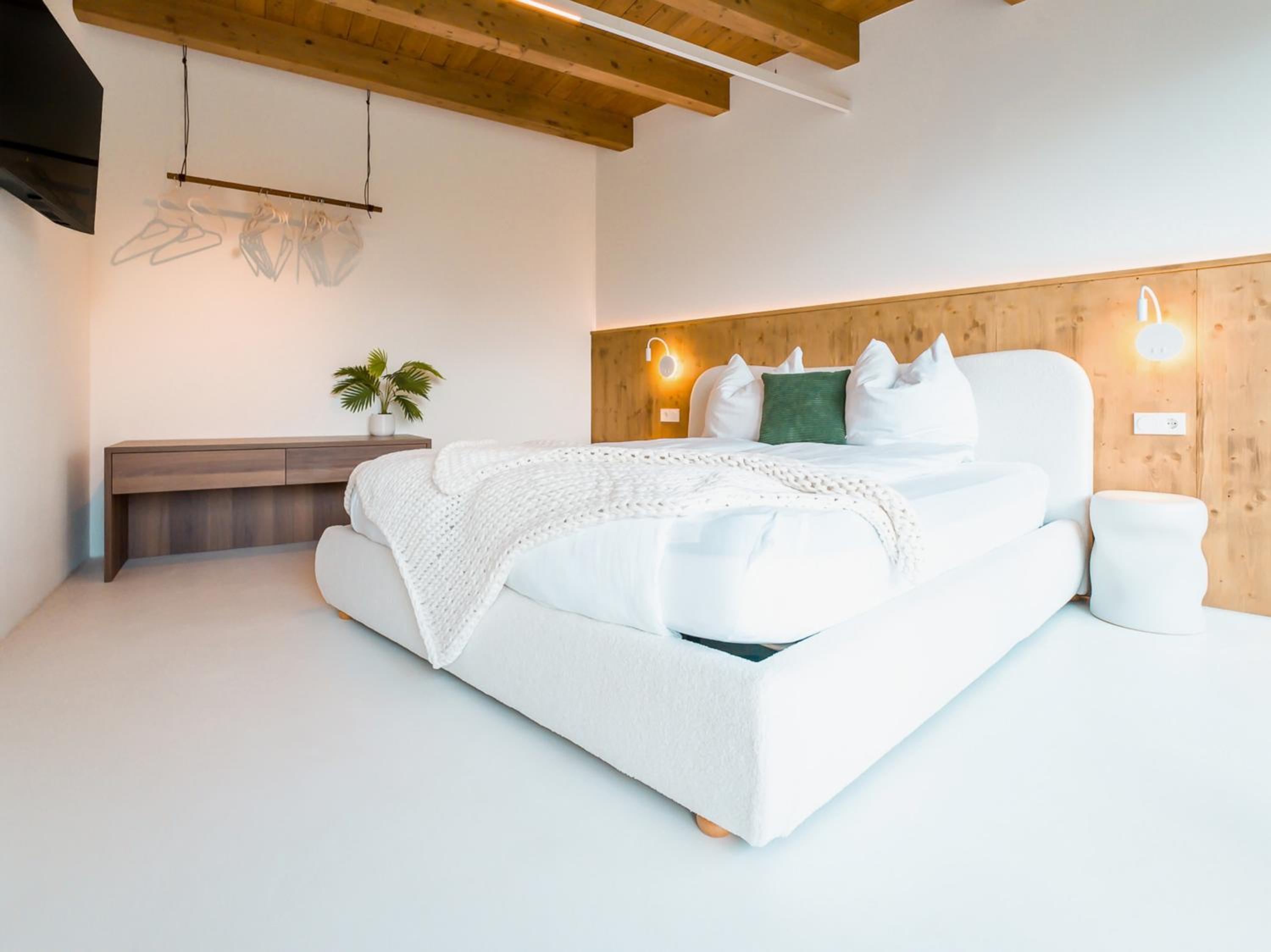 PENTHOUSE N`4 - by AlpenLuxus Collection
