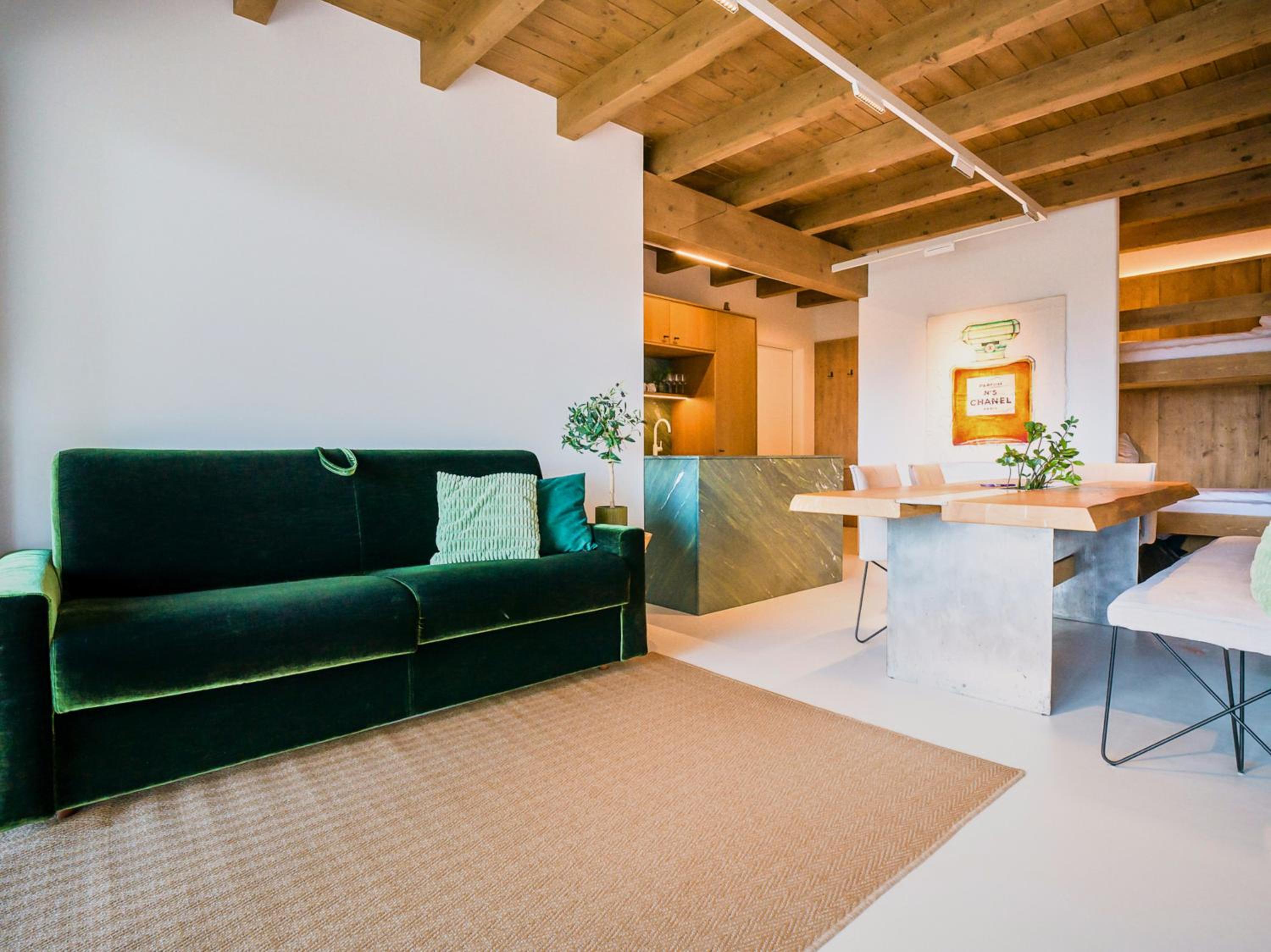 PENTHOUSE N`4 - by AlpenLuxus Collection