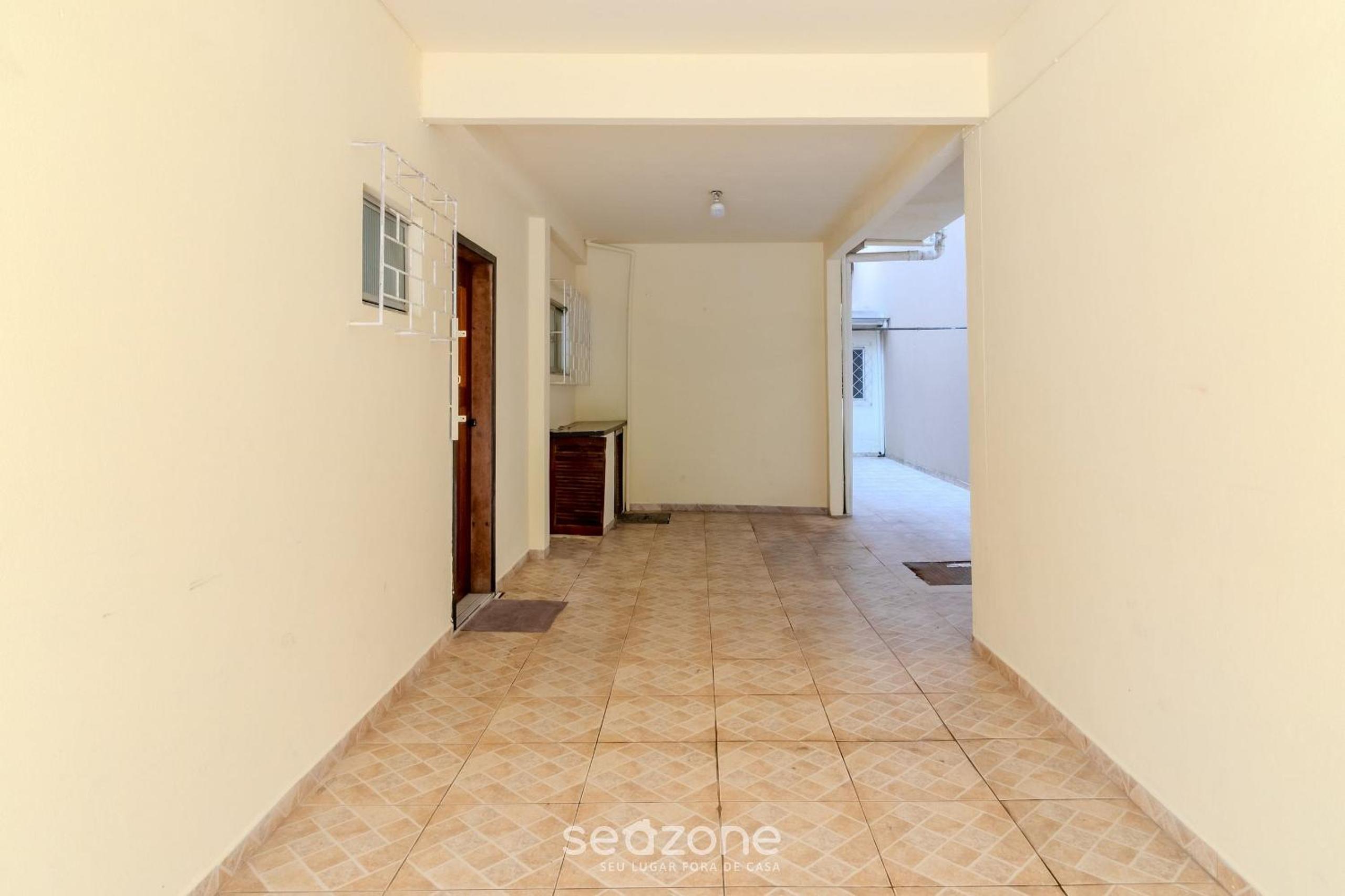 House 600m Central Beach w/garage, 3 bred NRR128
