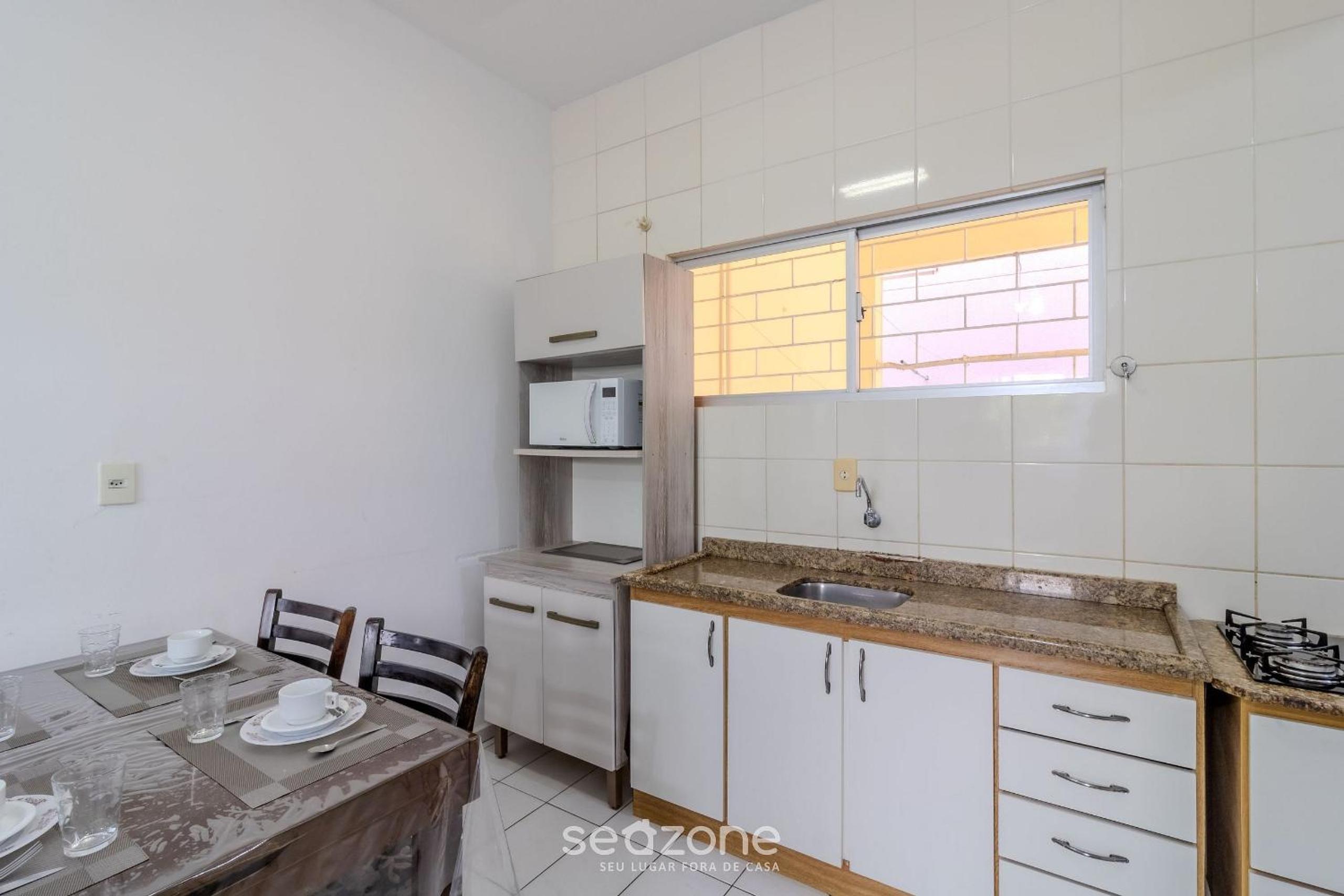 House 600m Central Beach w/garage, 3 bred NRR128