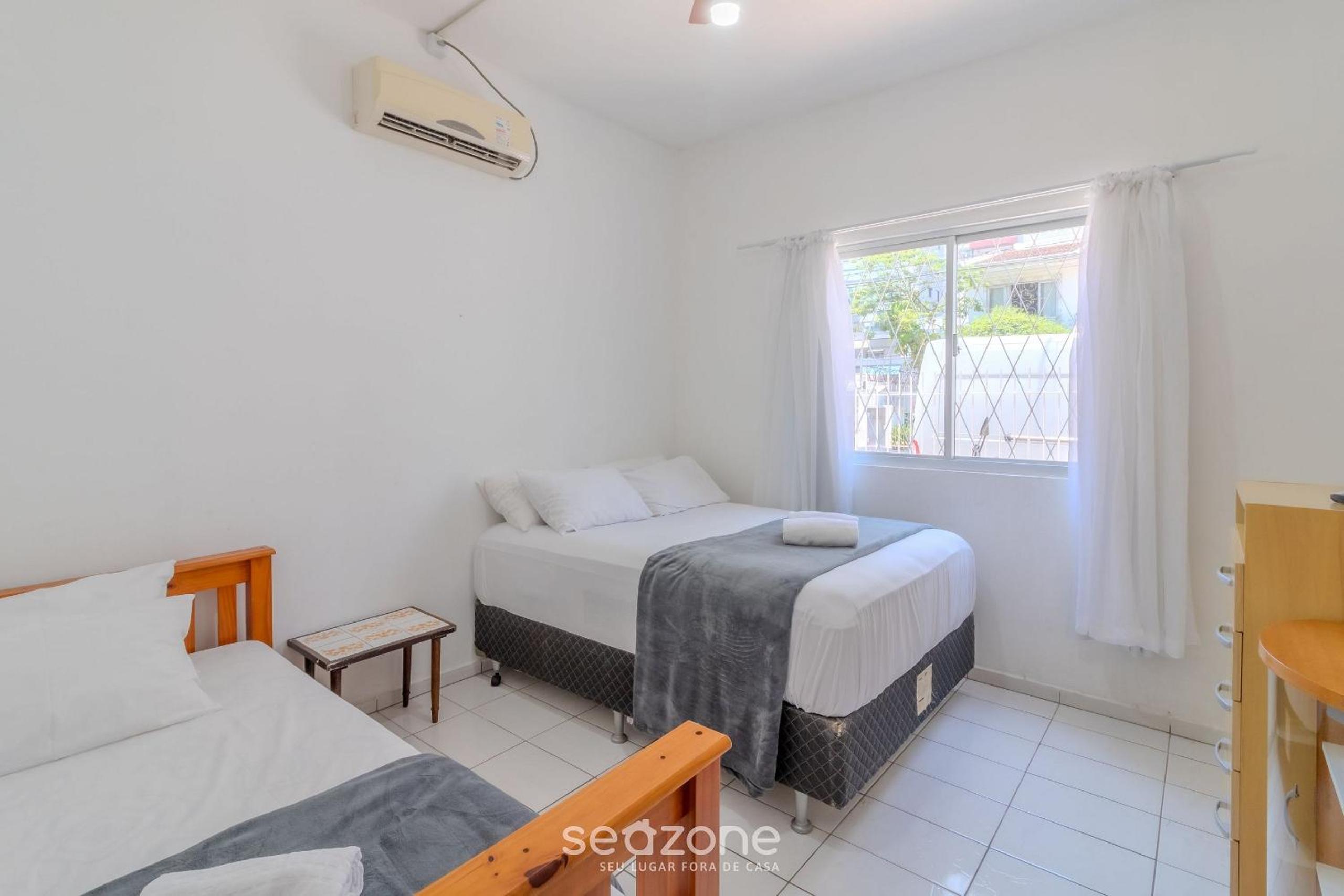 House 600m Central Beach w/garage, 3 bred NRR128