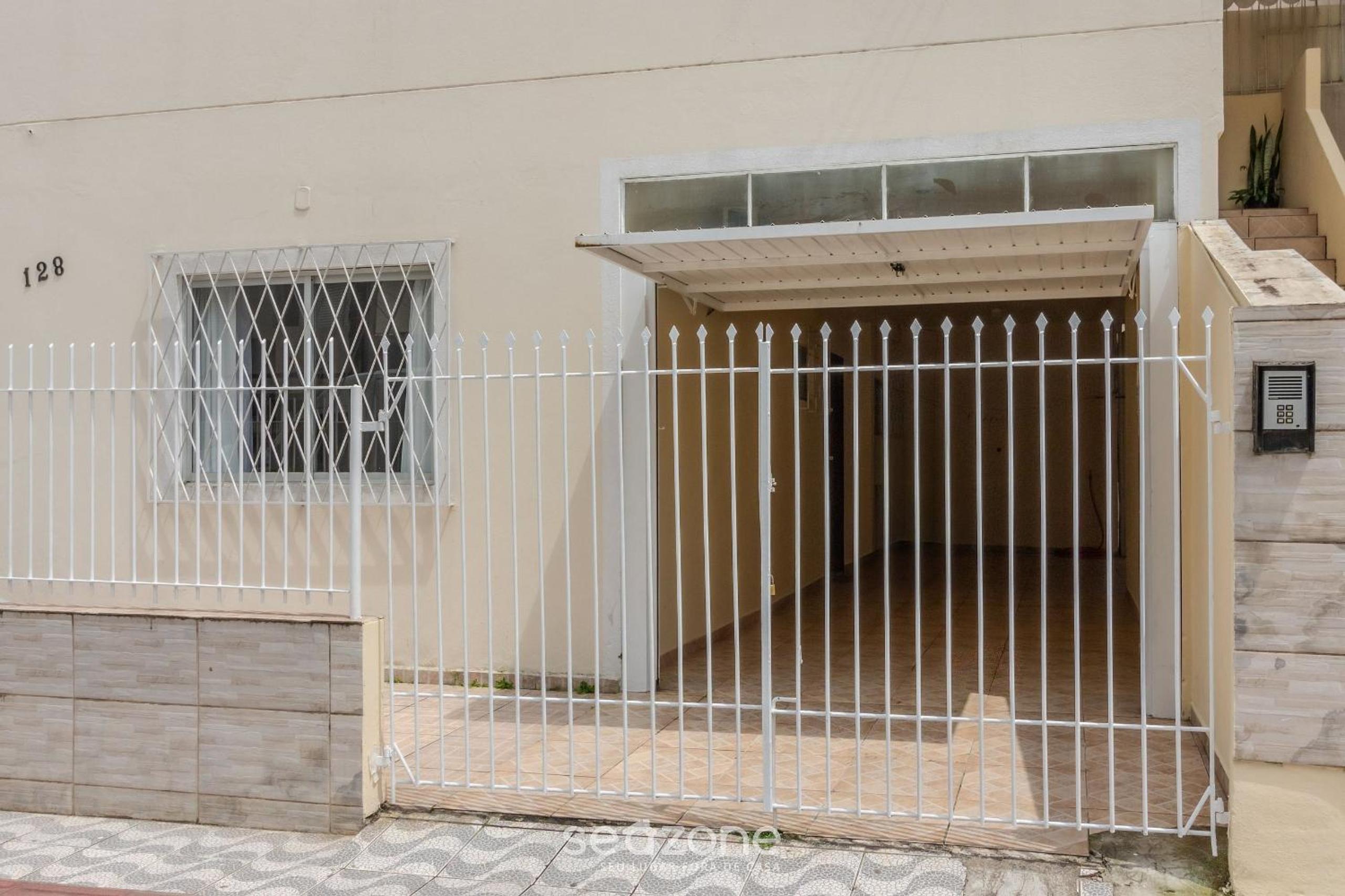 House 600m Central Beach w/garage, 3 bred NRR128