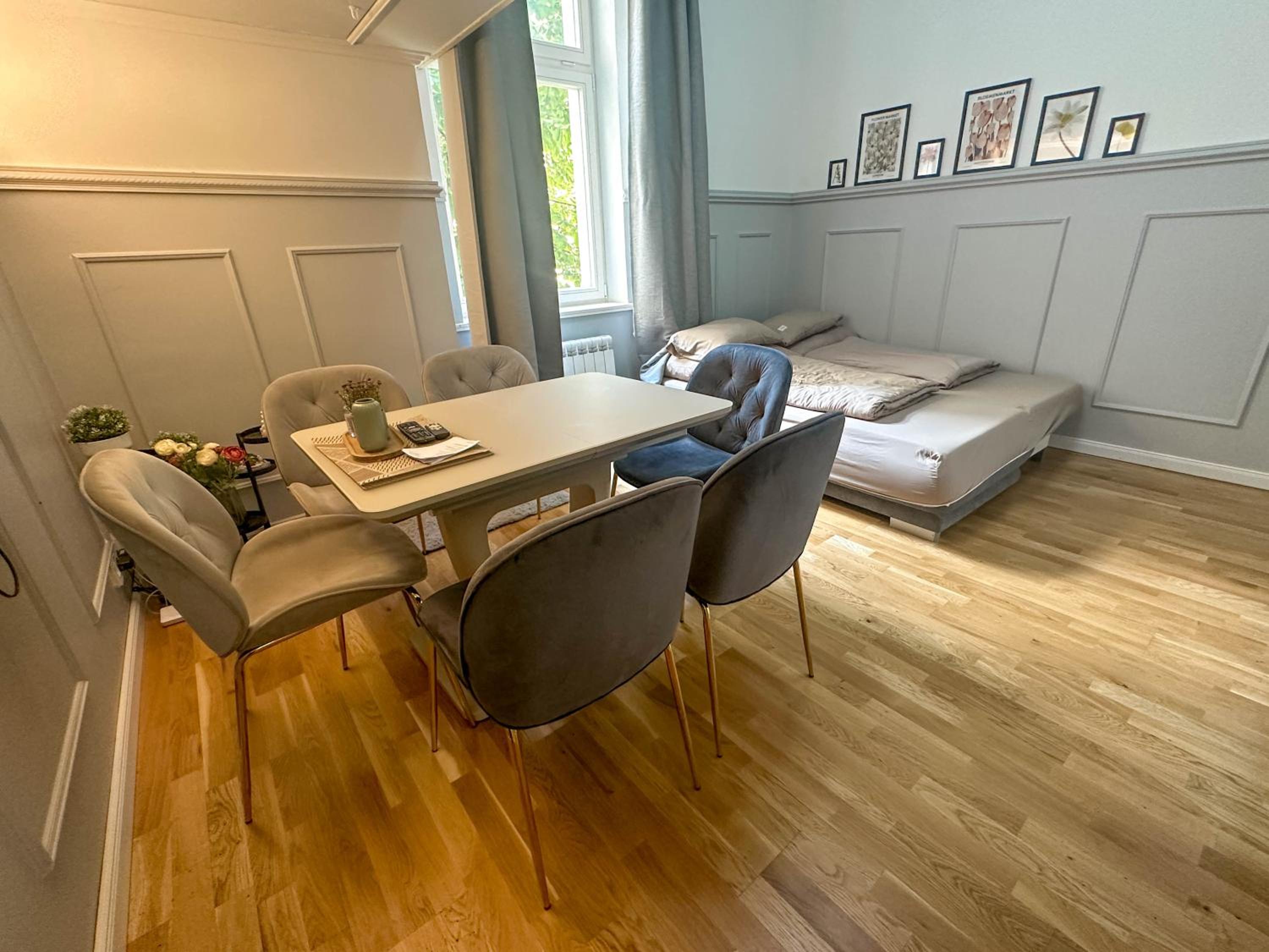 Elegant Apartment Near Main Station & Wenceslas Sq