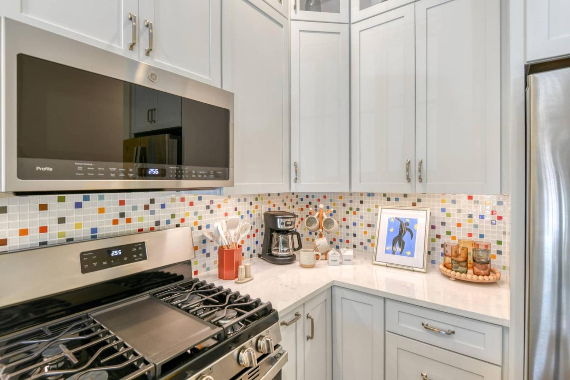 61 Spanish St. Unit A