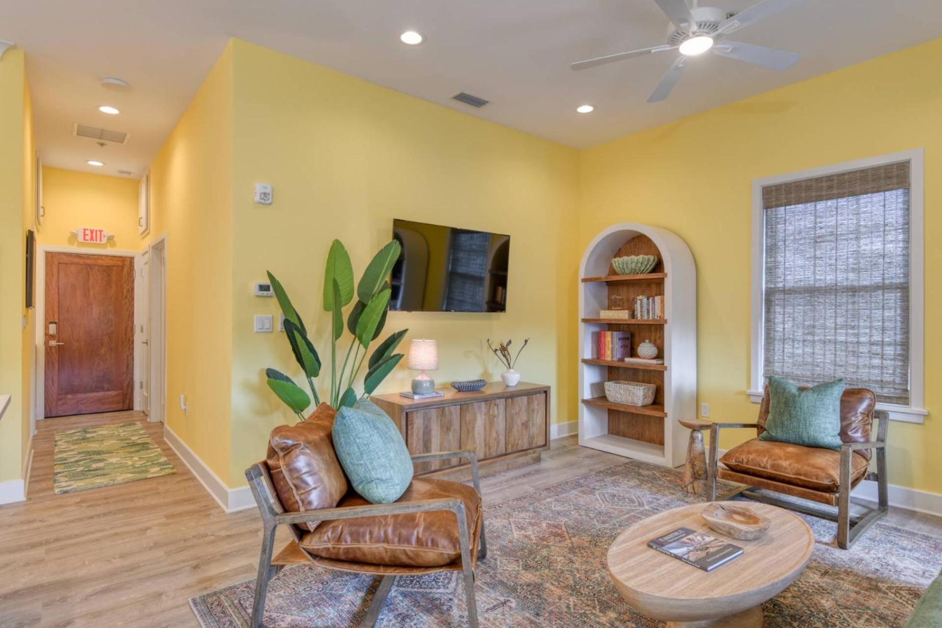 61 Spanish St. Unit A