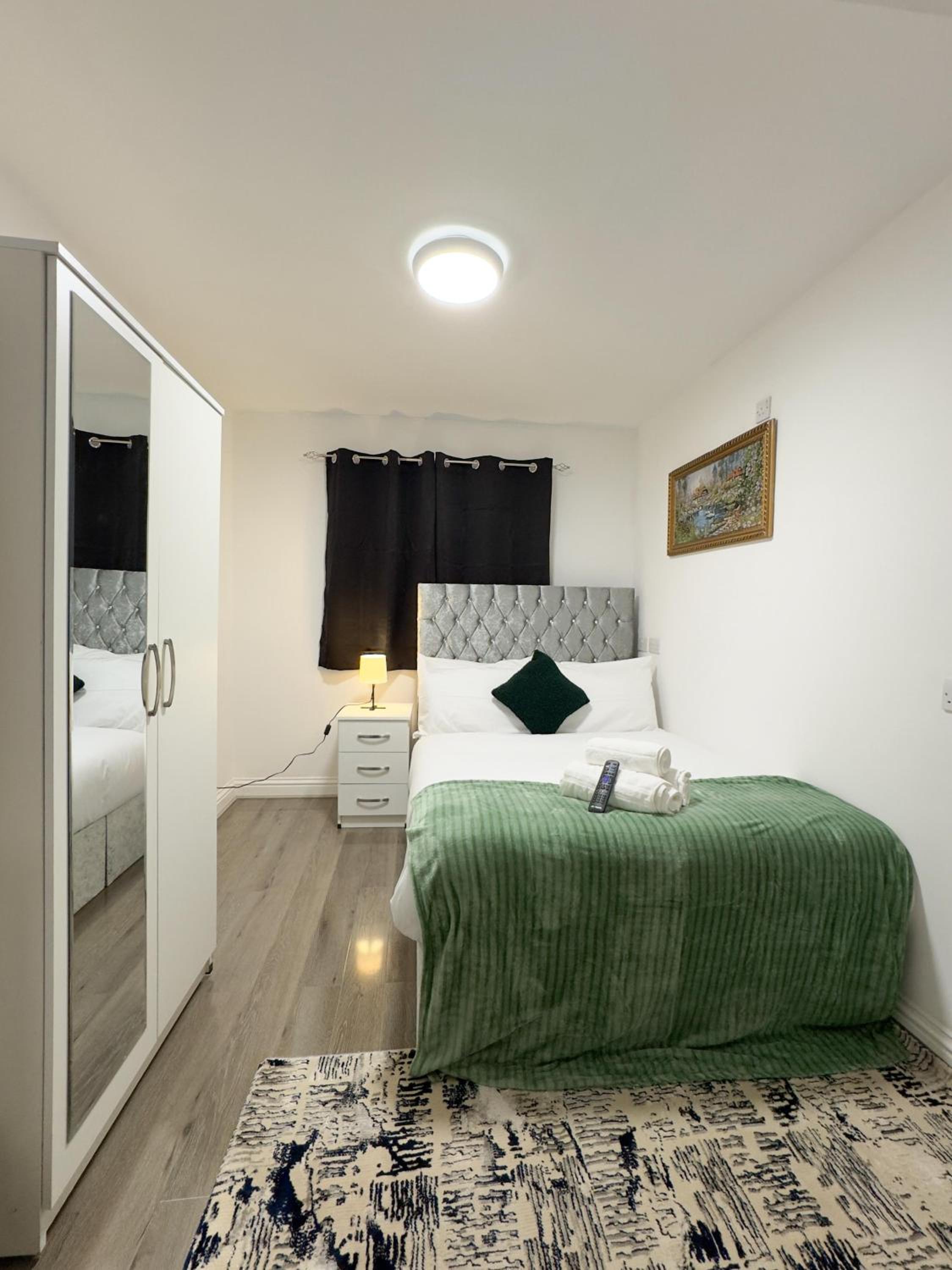 Heathrow Lodge BnB