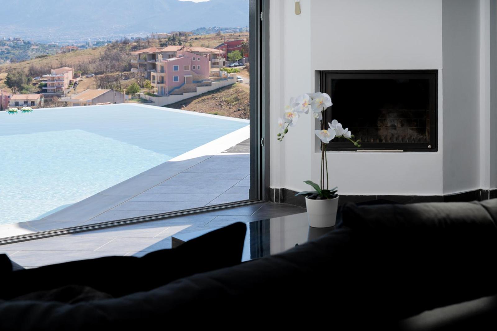 Azure Horizon Villa by A&D Properties