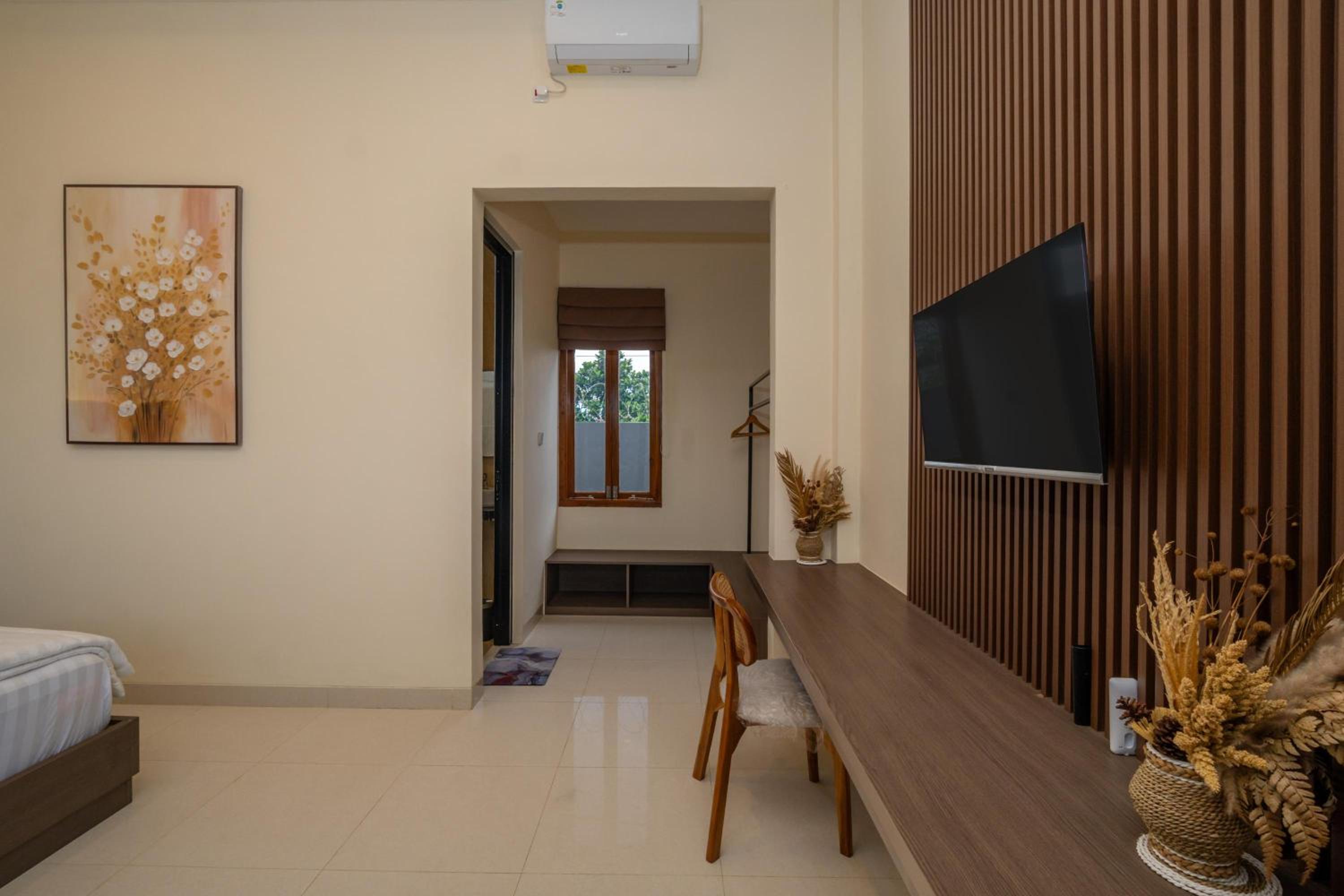 Odetta Villa Puncak - Kolam Renang Private