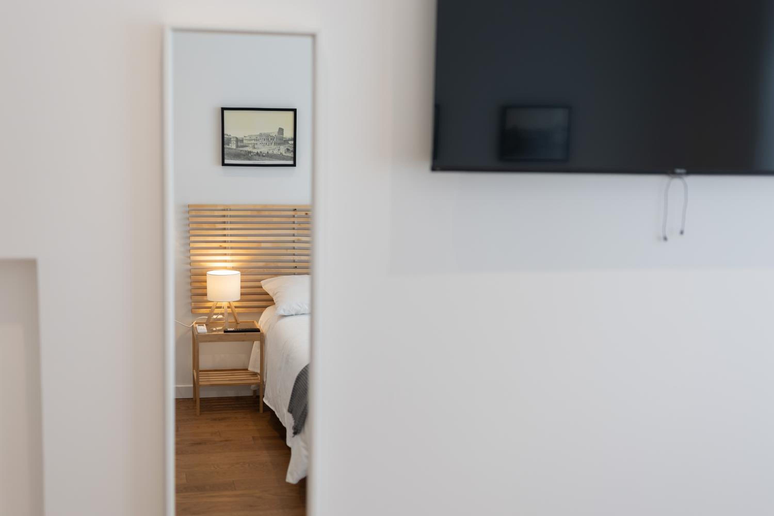 Piazzetta Romana Luxury House