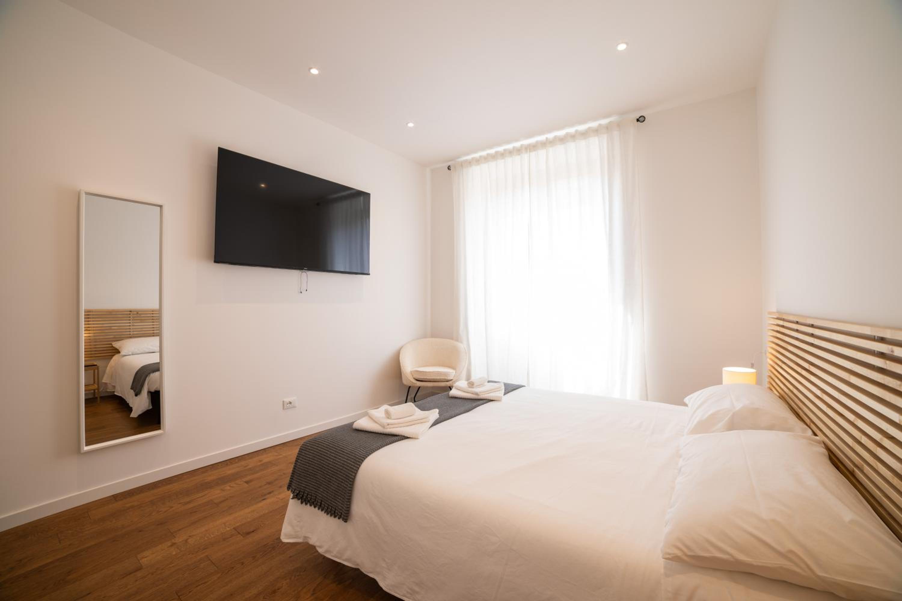 Piazzetta Romana Luxury House