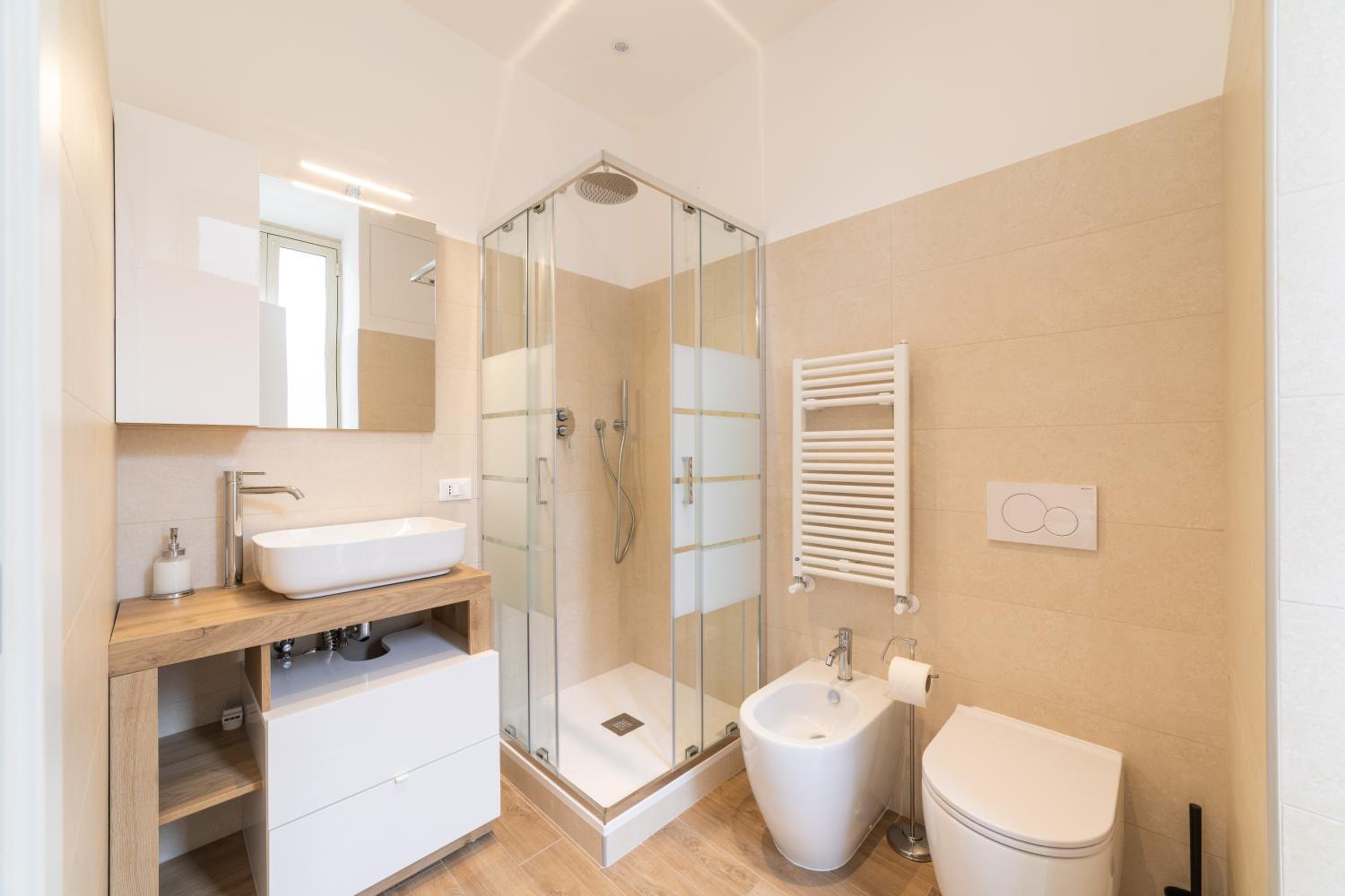 Piazzetta Romana Luxury House
