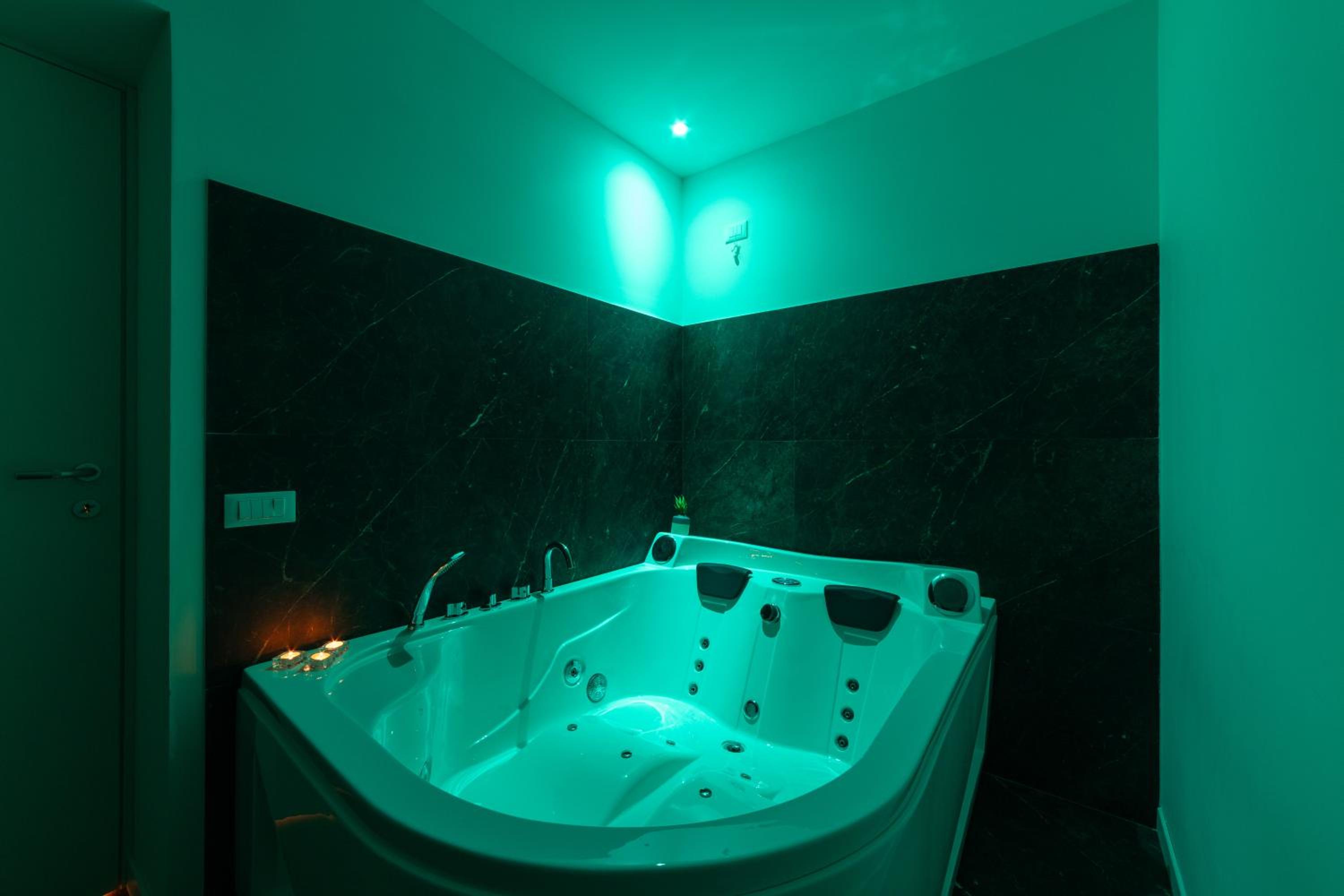 Piazzetta Romana Luxury House