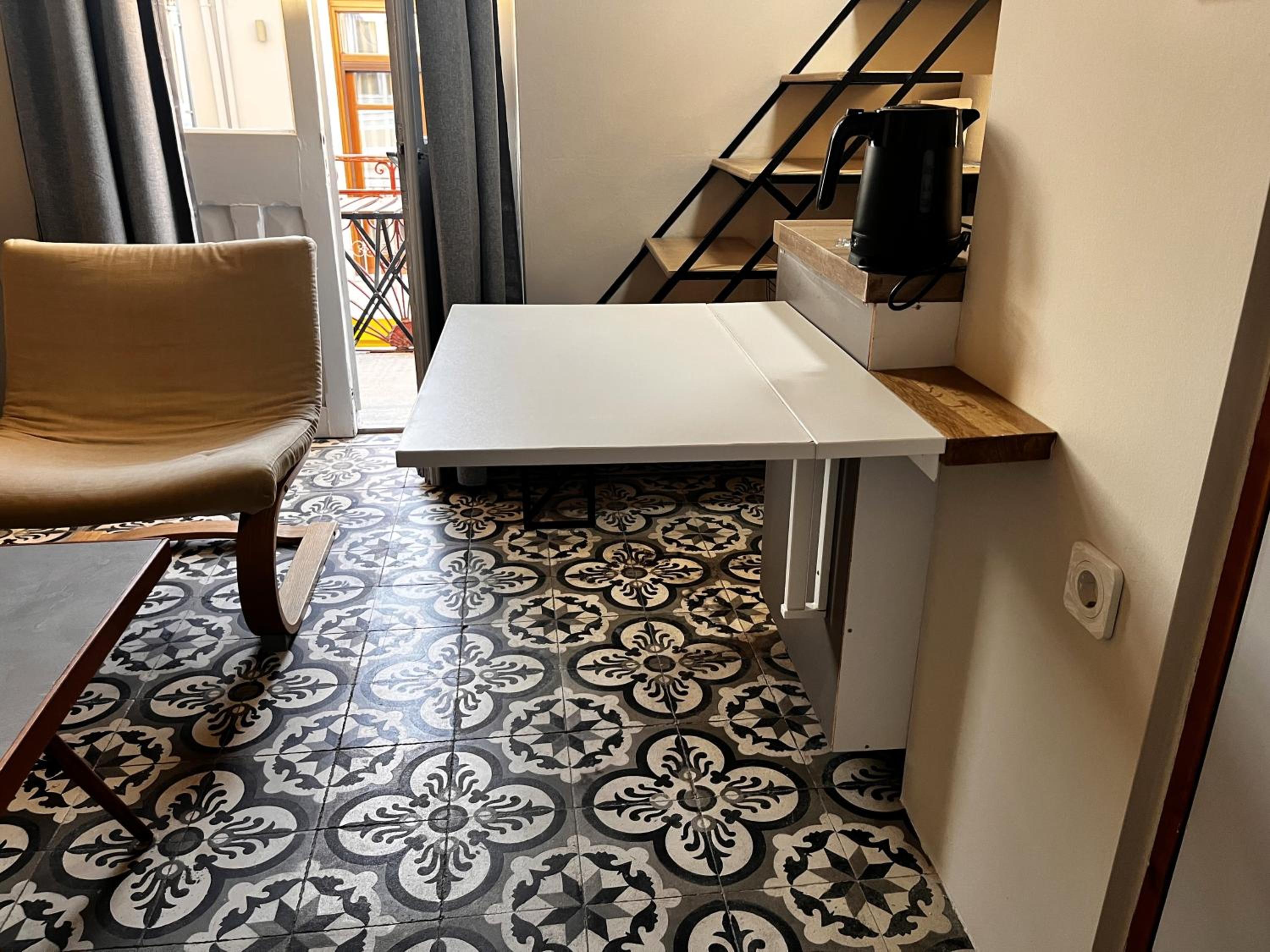 Apartment Studio 5